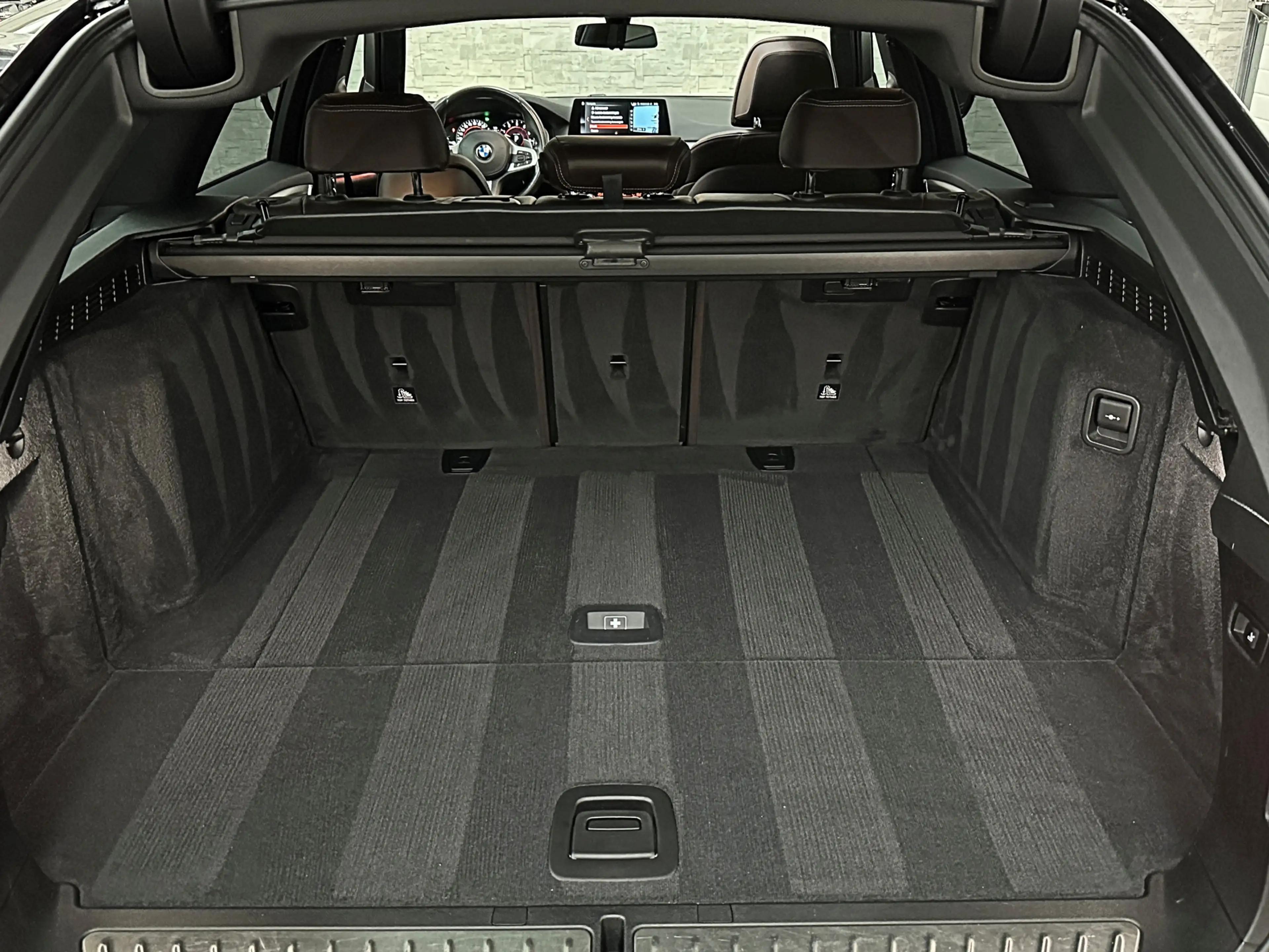 BMW 520 5-serie Touring 520i M-Sport Volledig Individual | — photo 14