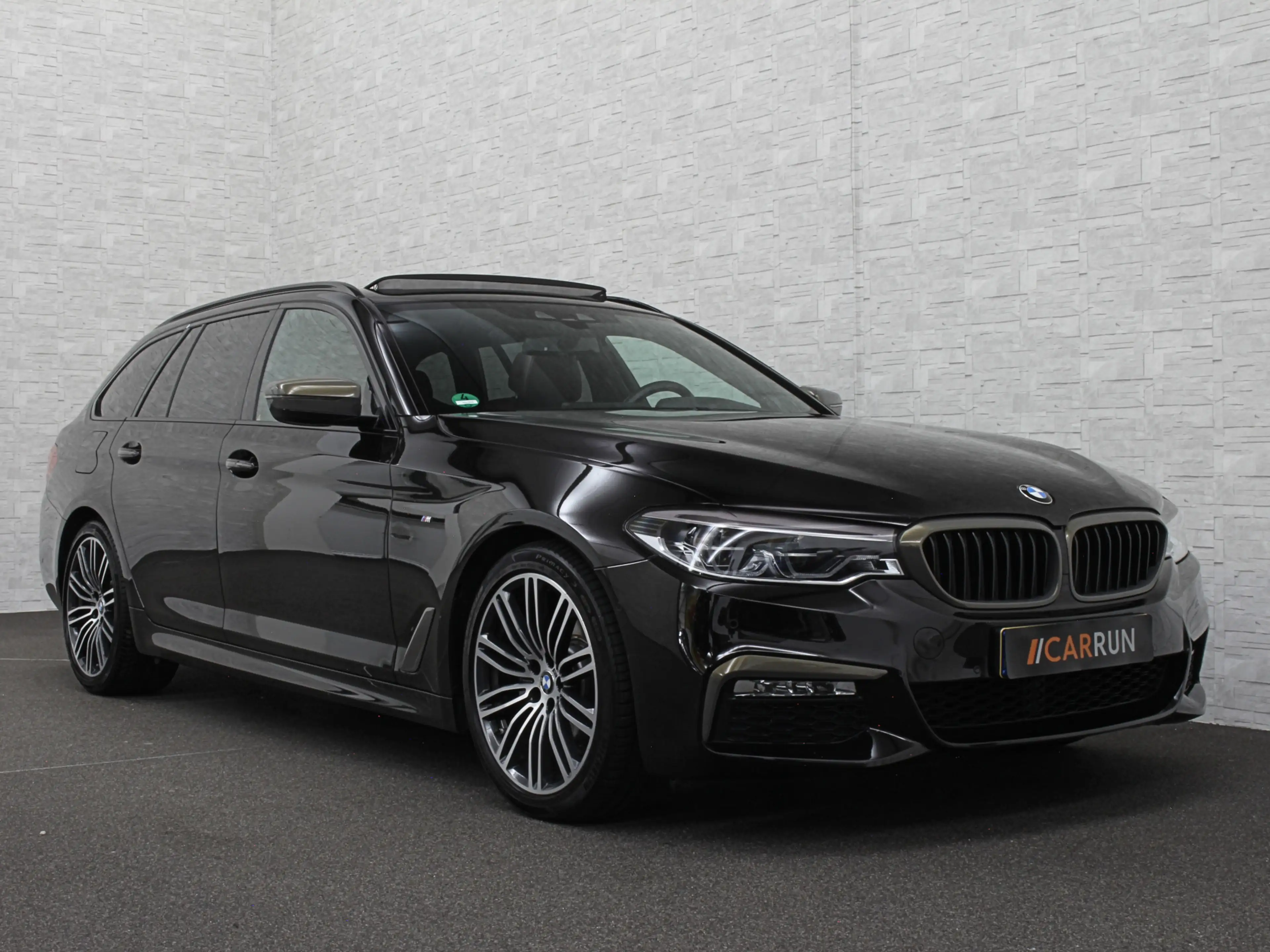 BMW 520 5-serie Touring 520i M-Sport Volledig Individual | — photo 2