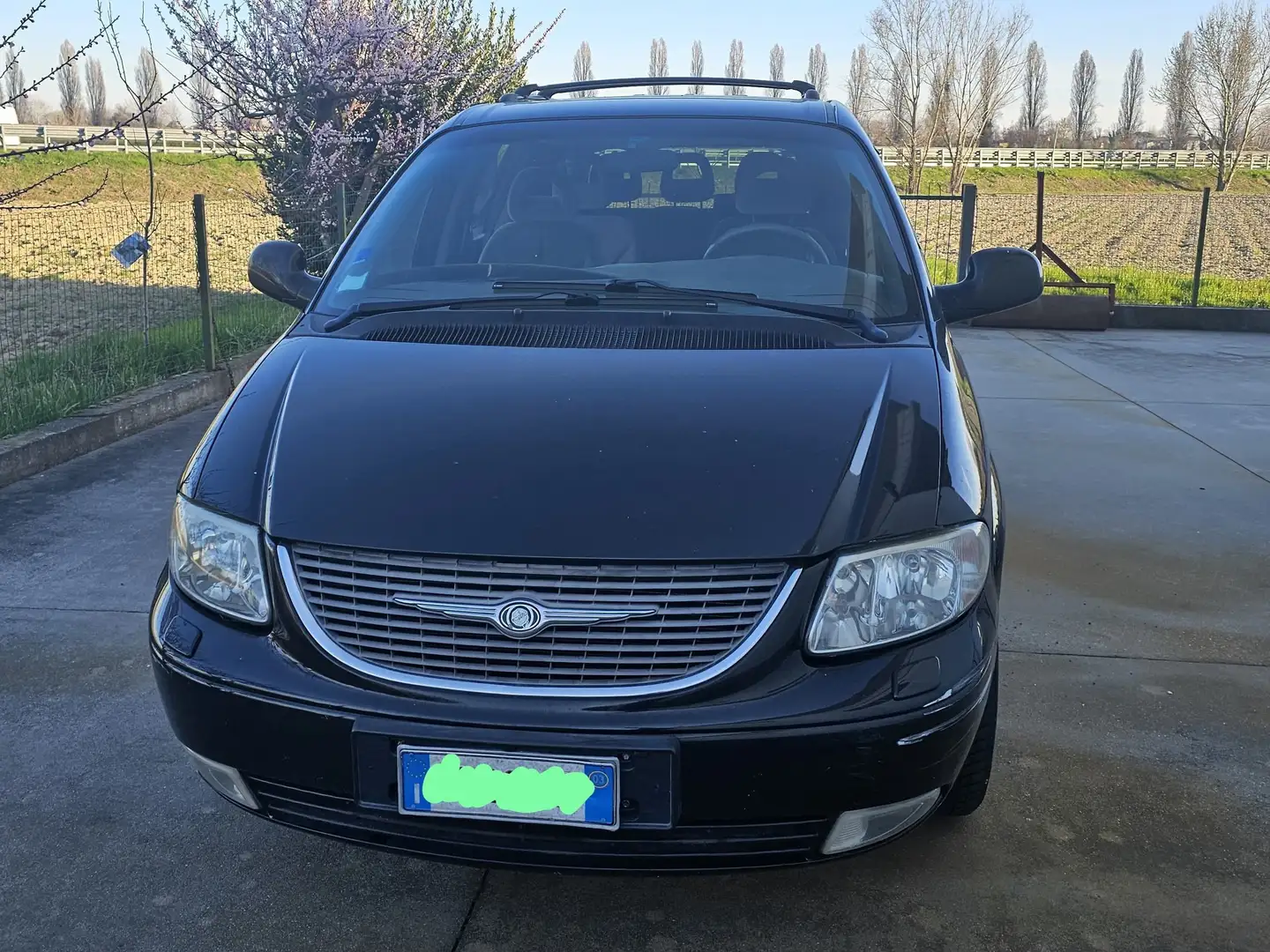 Chrysler Voyager Voyager III 2001 2.5 crd LX Černá - 1
