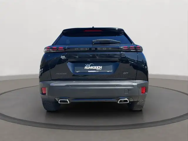 Peugeot 2008 view 4