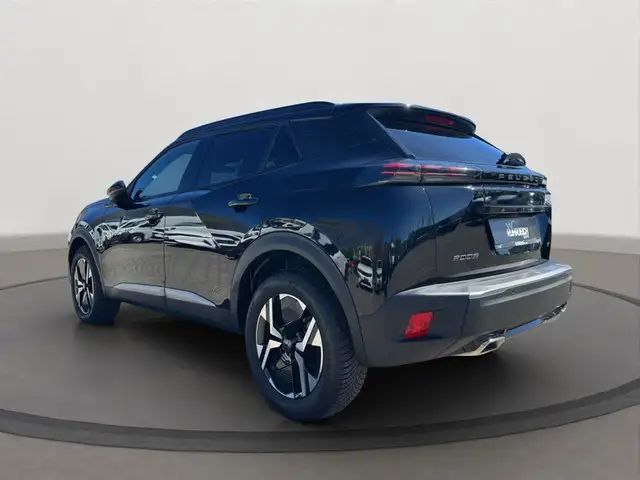 Peugeot 2008 view 3