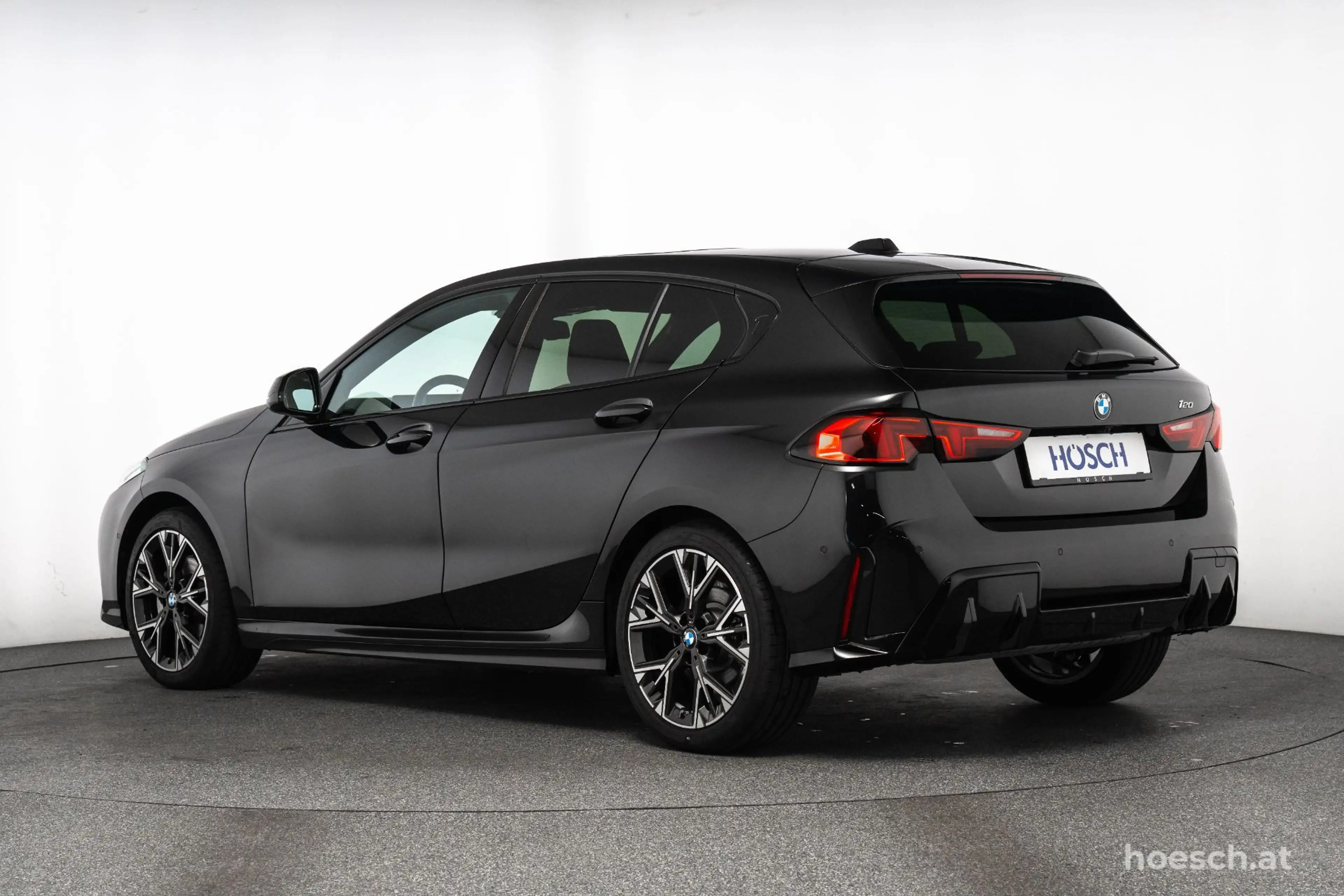 BMW 120 i M Sport 18'' PANO ASSIST NEUWERTIG ++ — photo 4
