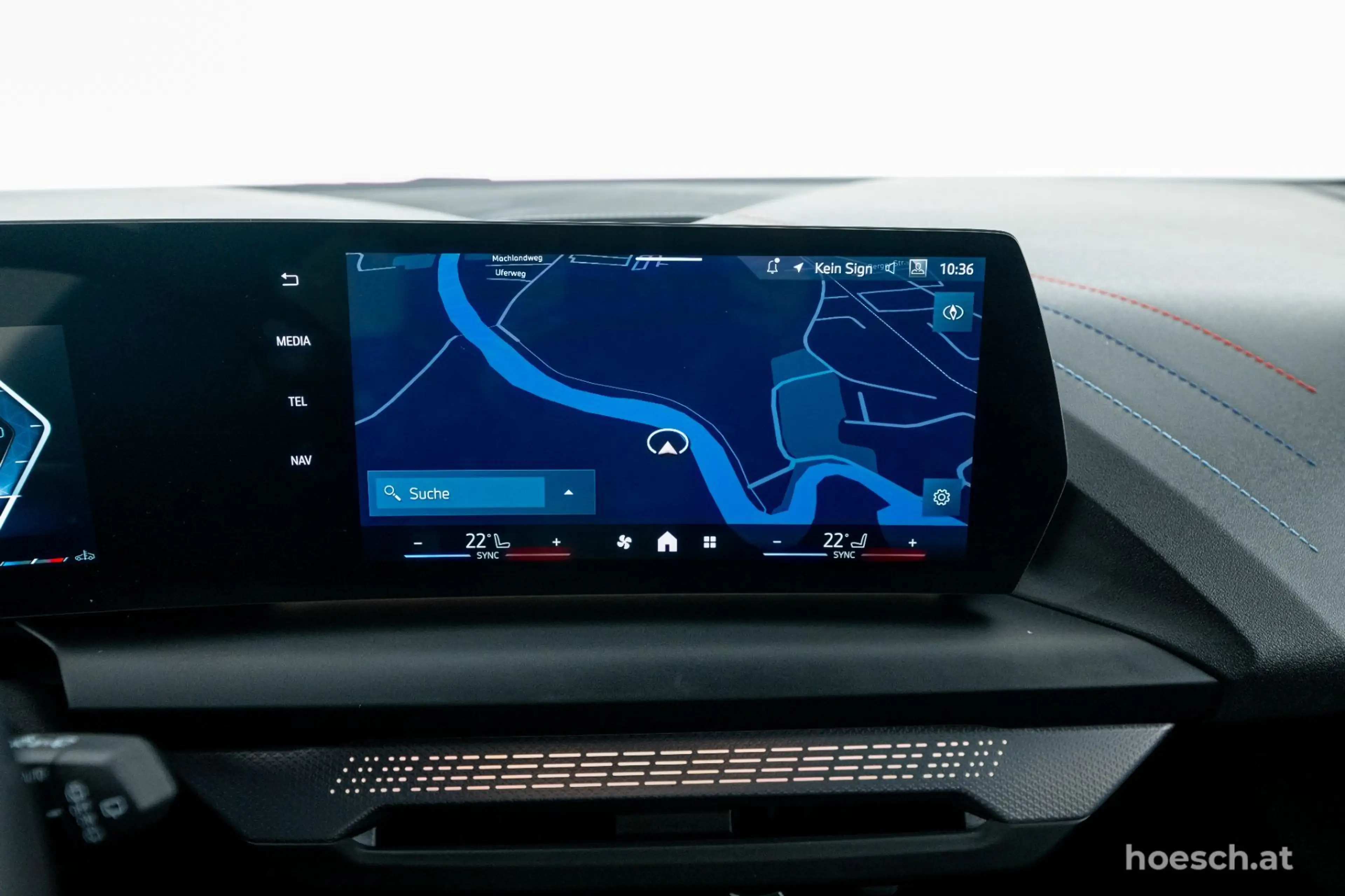 BMW 120 i M Sport 18'' PANO ASSIST NEUWERTIG ++ — photo 11