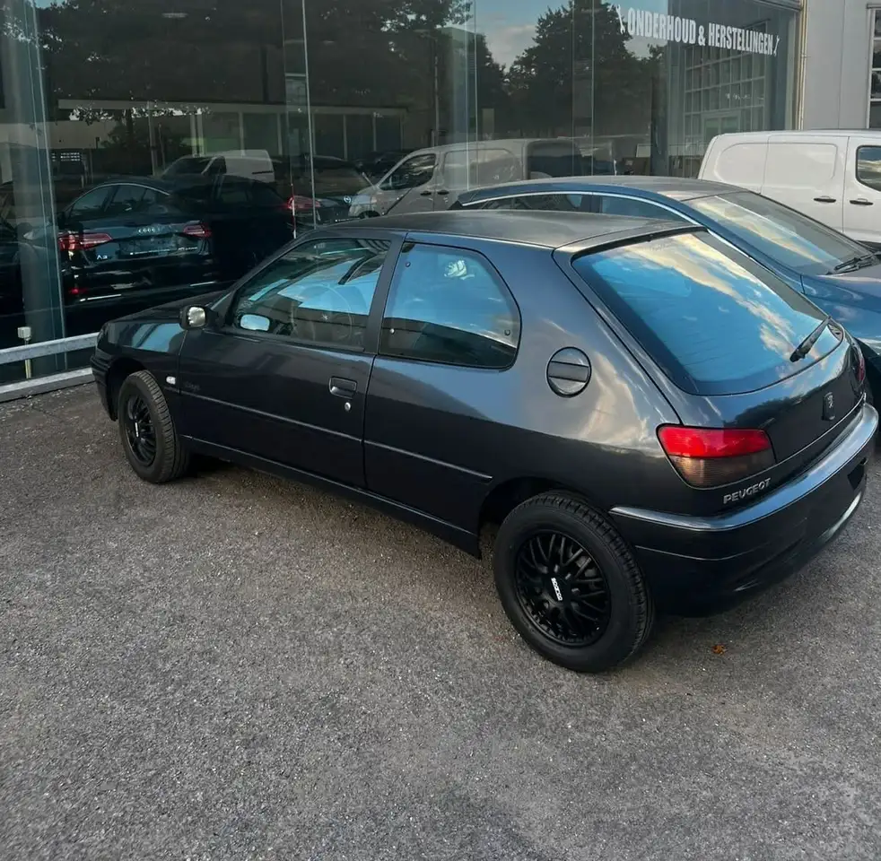 Peugeot 306 1.4i Midnight, foto 1