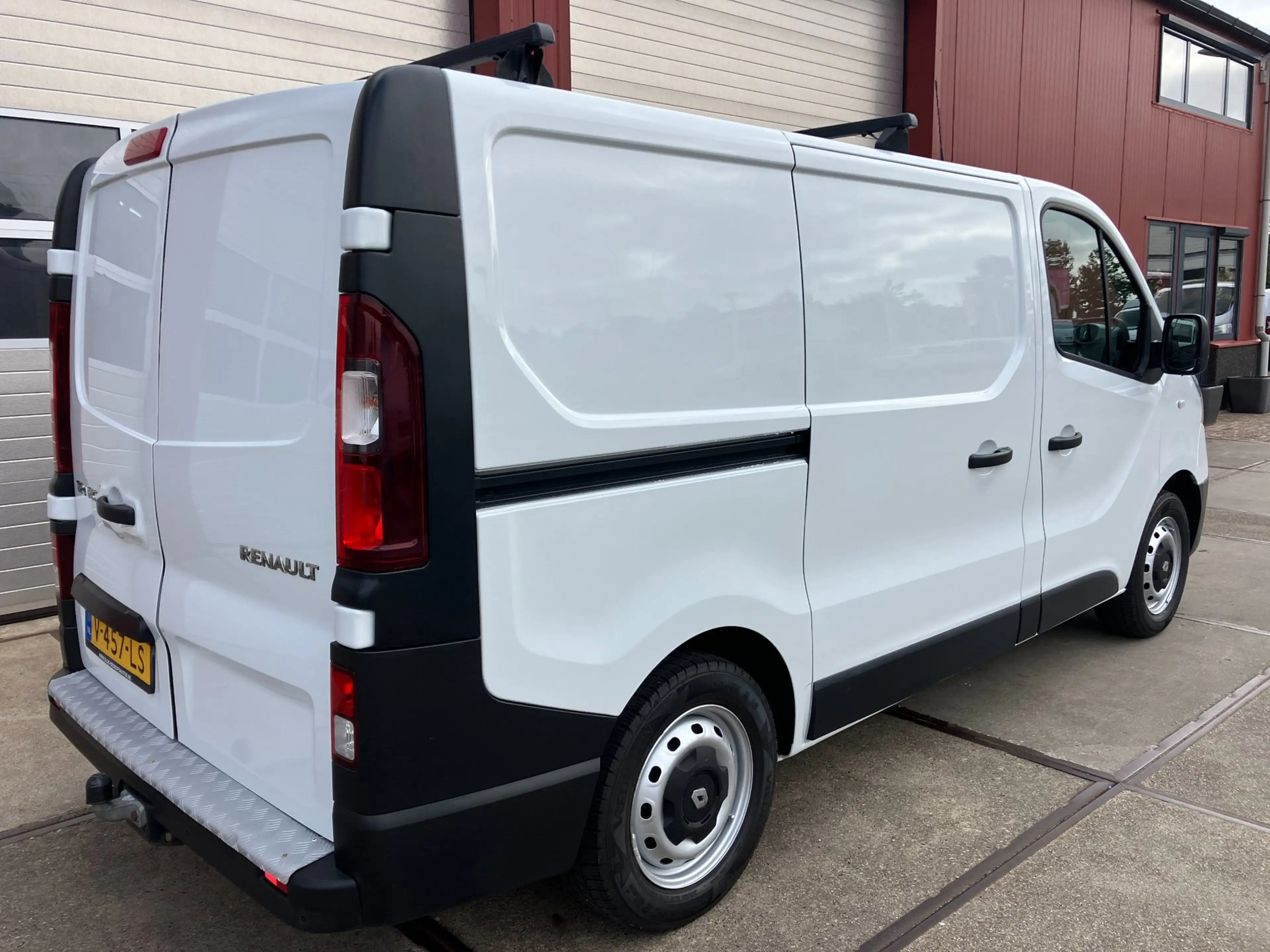 Renault Trafic 1.6 dCi T27 L1H1 Comfort Energy — photo 2