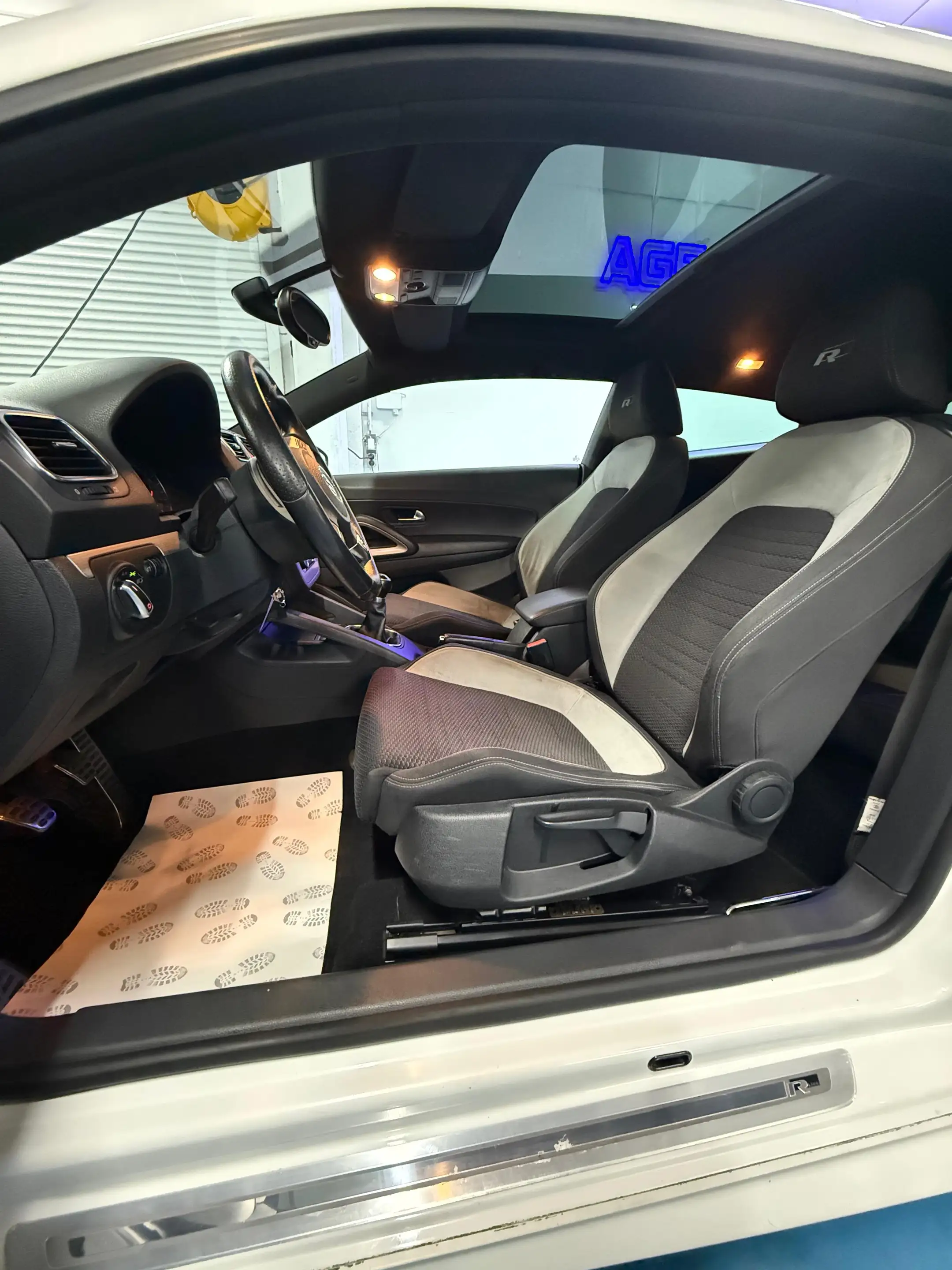 Volkswagen Scirocco Scirocco 1.4 TSI — photo 6
