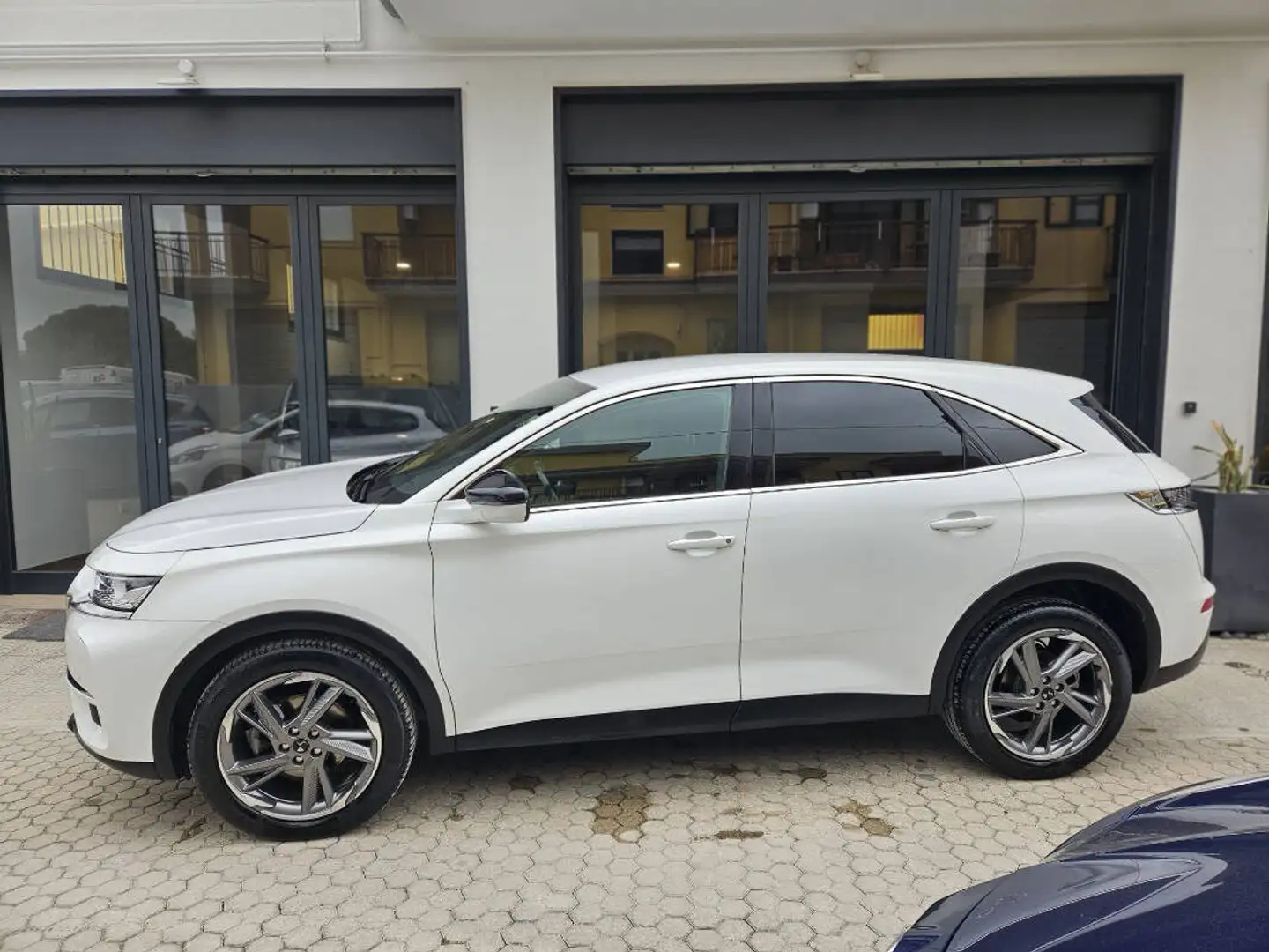 DS Automobiles DS 7 Crossback 1.5 bluehdi Business 130cv auto Bianco - 1