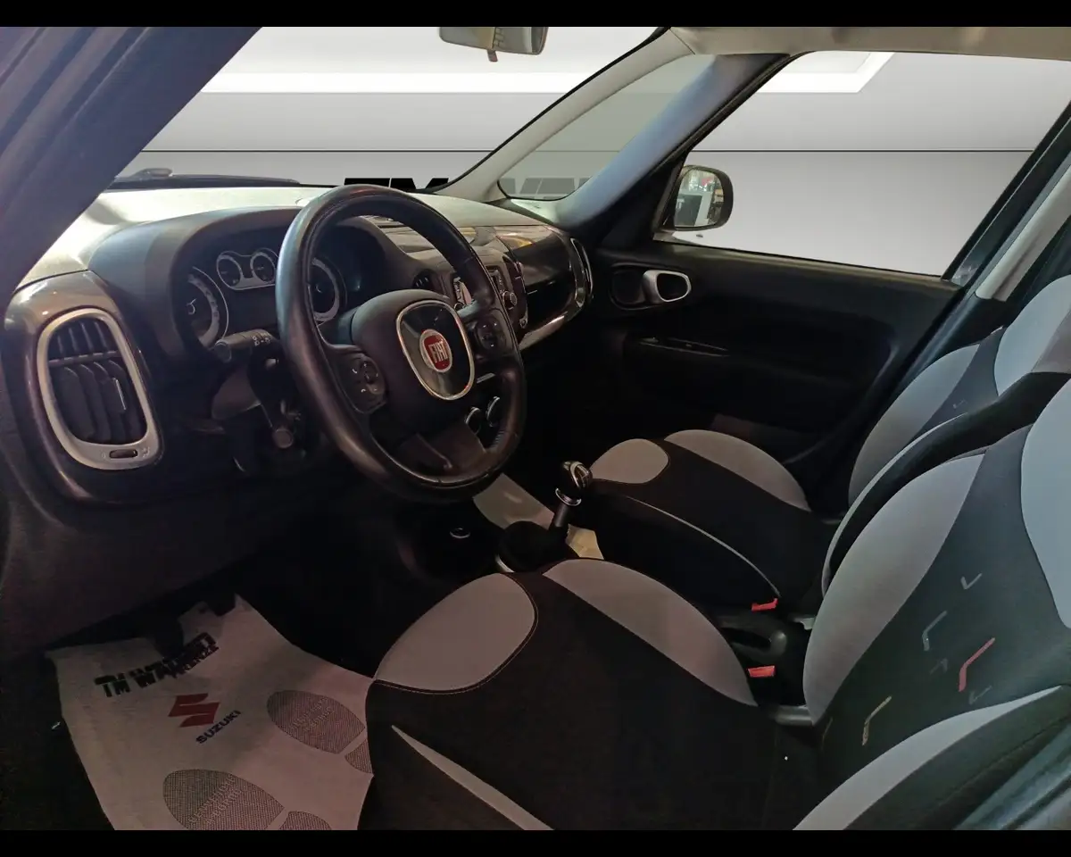 2015 Fiat 500L 1.4 95 CV Lounge 95CV 2015 E6 *NEOPATENTATI*, photograph 10