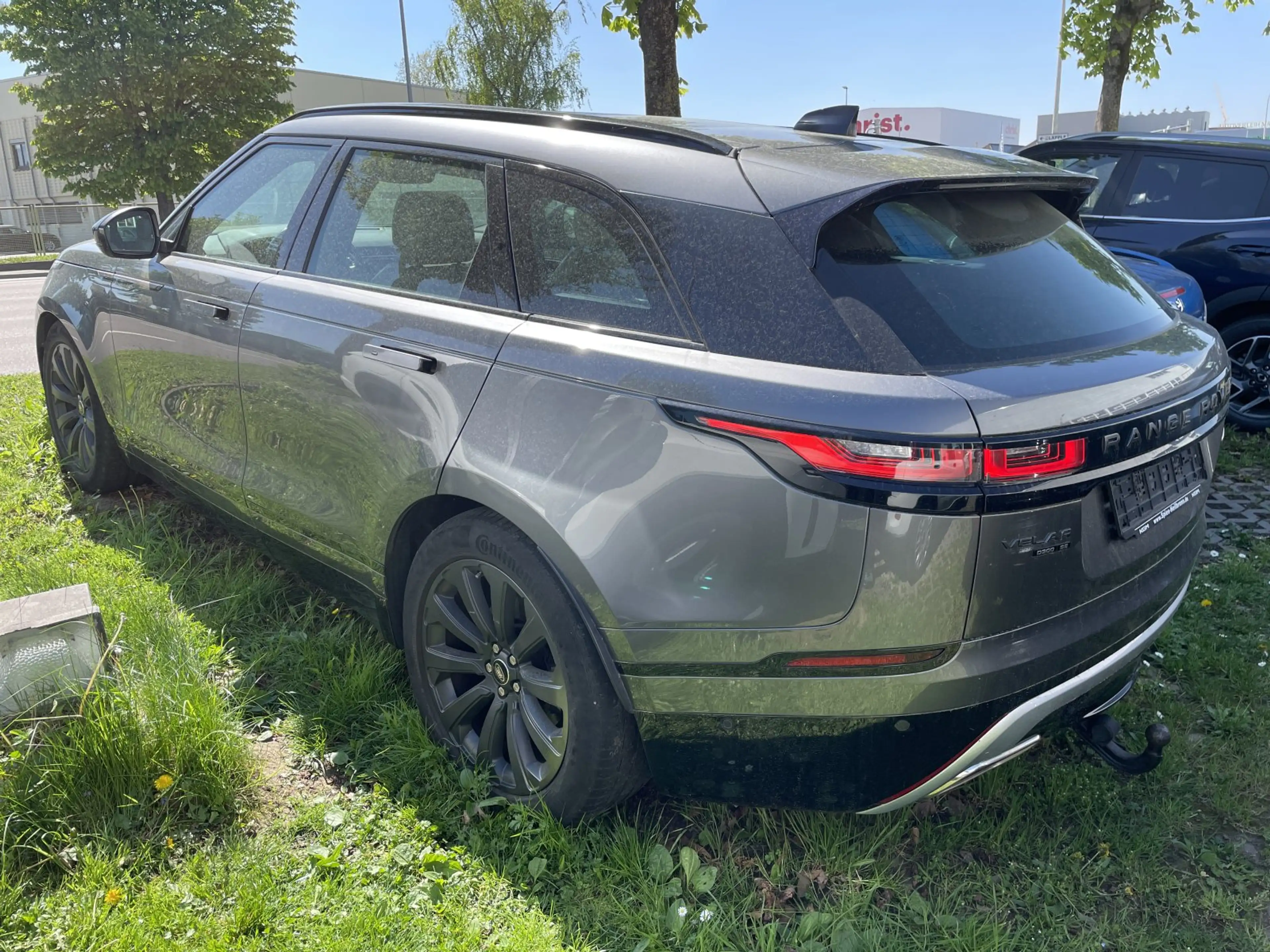 Land Rover Range Rover Velar D300 AWD  R-Dynamic SE Pano AHK — photo 8