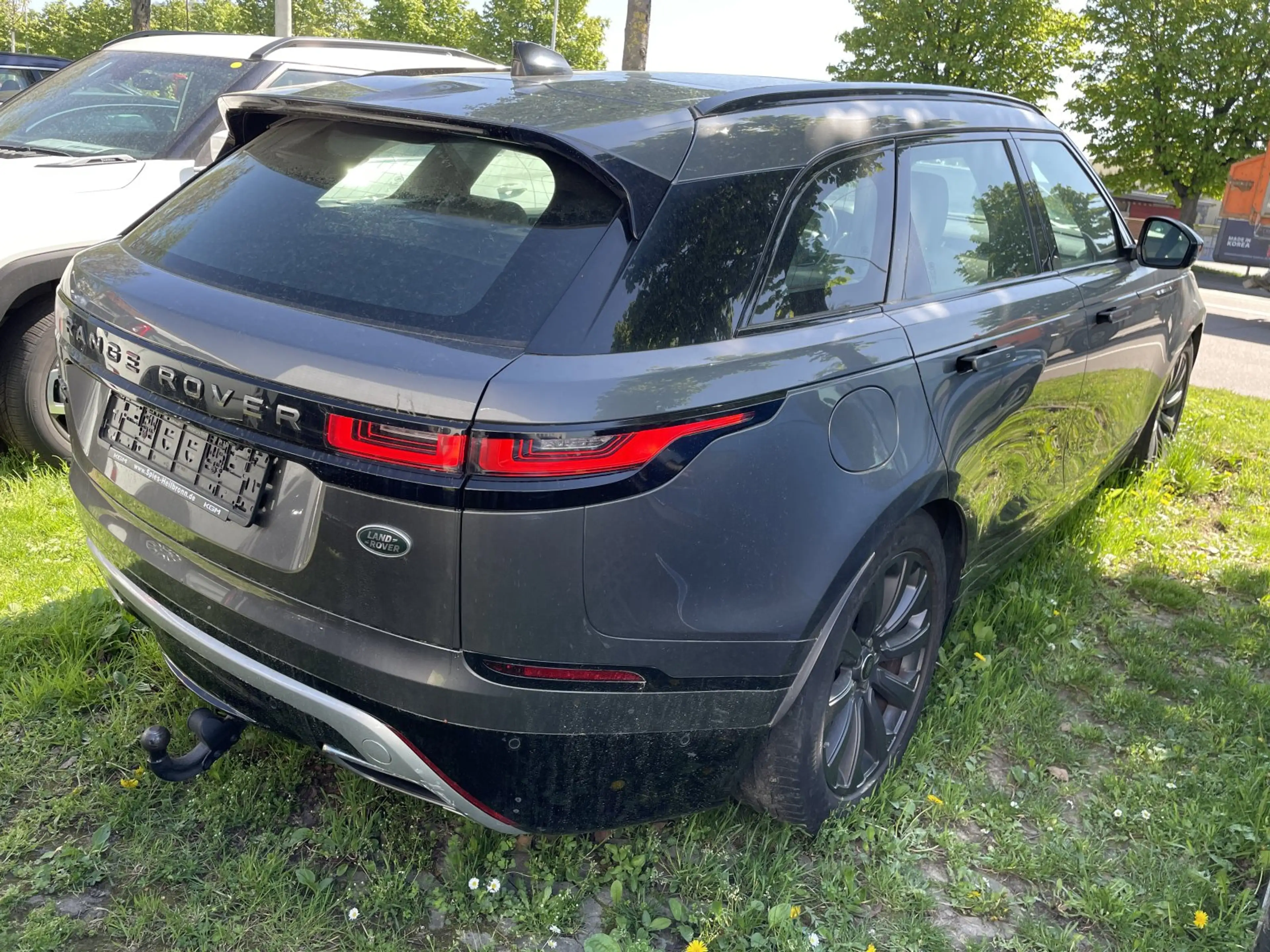 Land Rover Range Rover Velar D300 AWD  R-Dynamic SE Pano AHK — photo 3