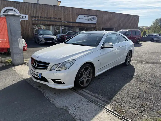 Mercedes-Benz E 350 Coupé E 350 CDI FAP BlueEfficiency + GPS + Caméra AR + Toit ouvrant
