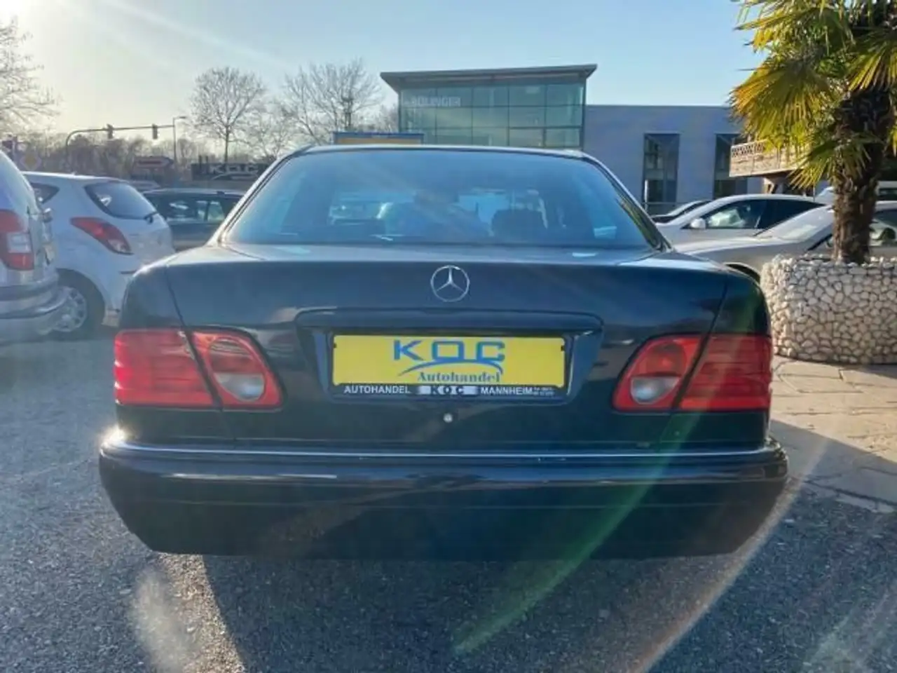 Mercedes-Benz E 320 Limou Avantgarde Org.57000 km, foto 3
