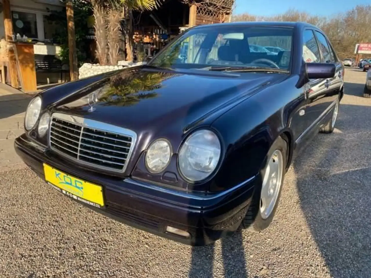 Mercedes-Benz E 320 Limou Avantgarde Org.57000 km Schwarz - 2