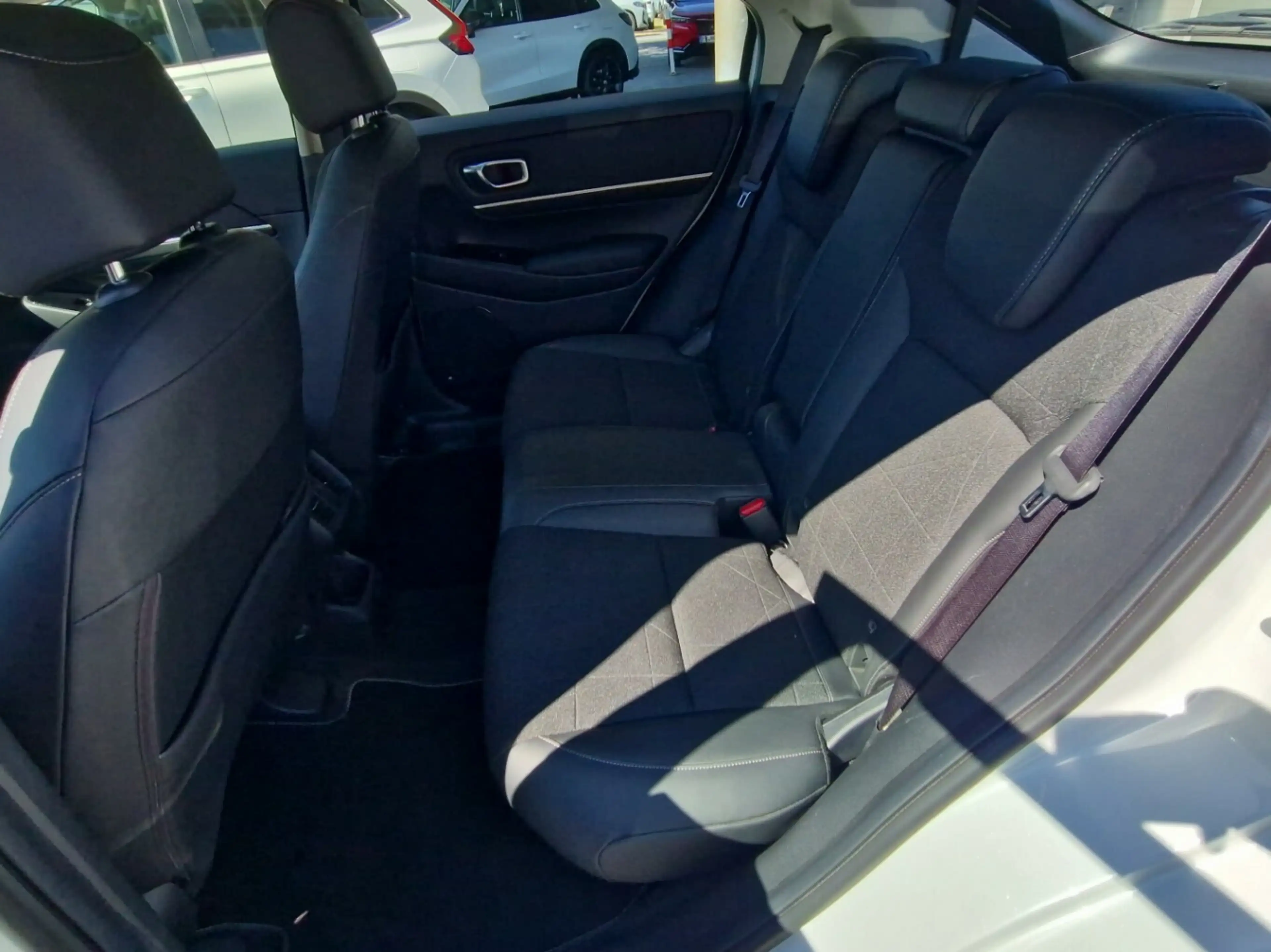 Honda HR-V Hybrid 1.5 Advance|Navi|Allwetter — photo 10