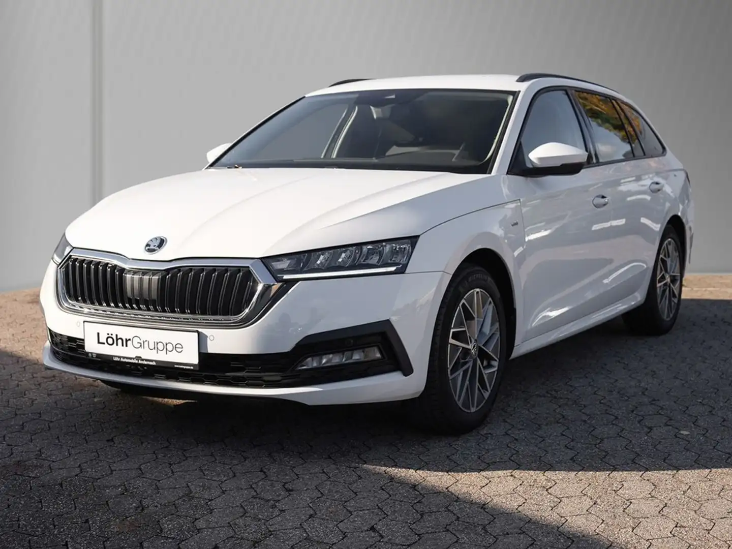 Skoda Octavia Combi 1.0 TSI Tour Weiß - 2