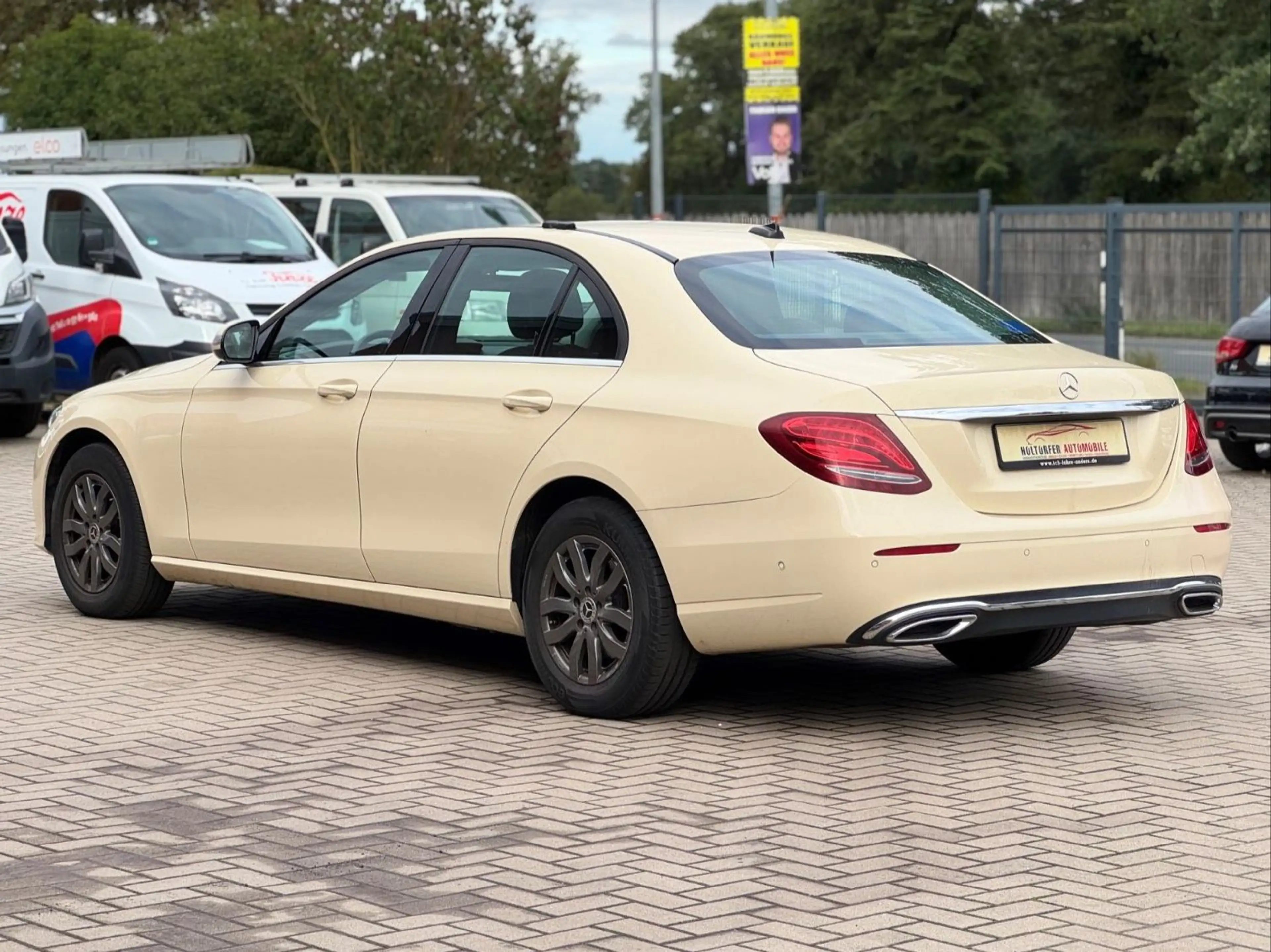 Mercedes-Benz E 200 d TAXI *AUTOMATIK*LEDER*NAVIGATION* — photo 3