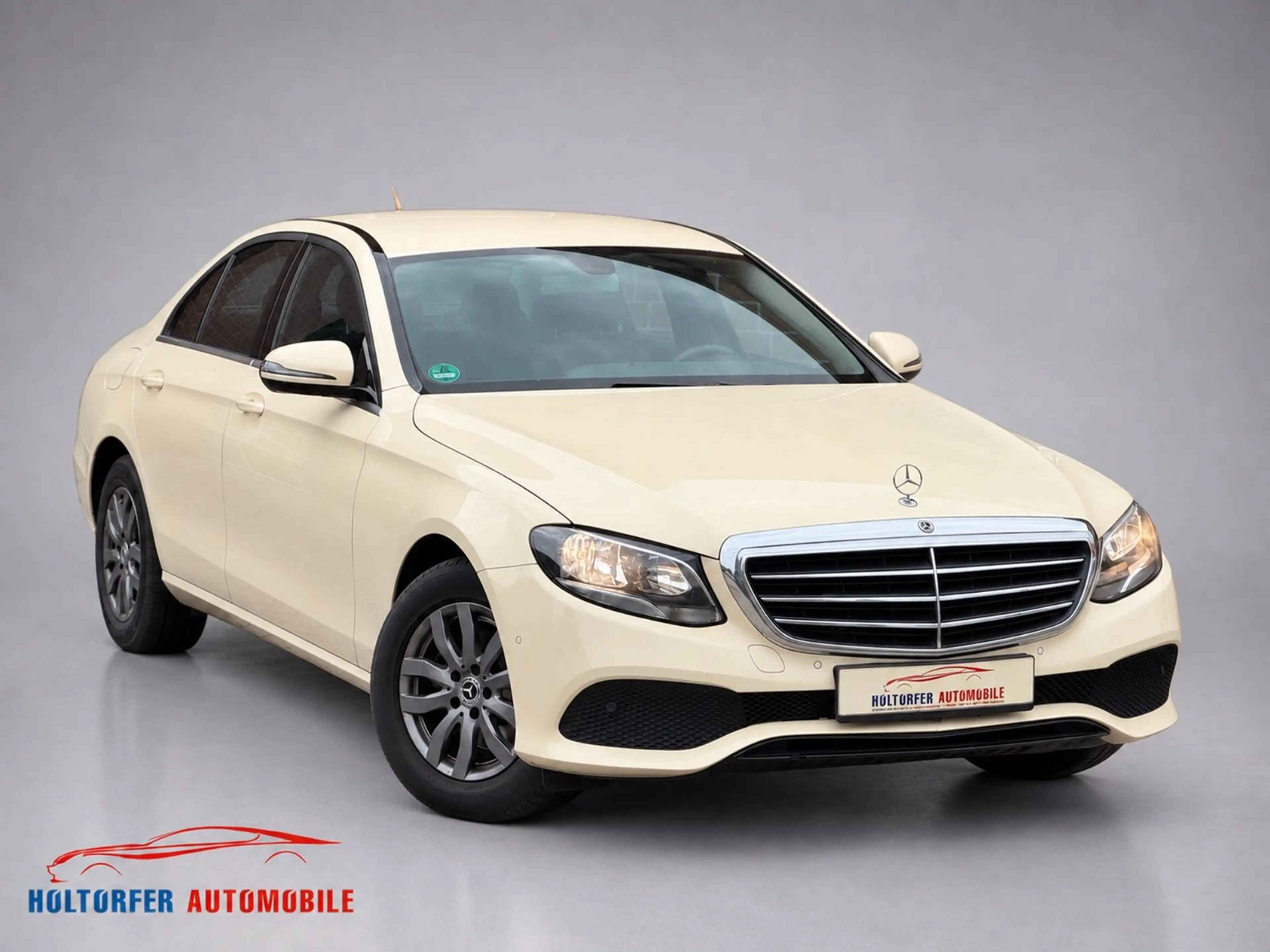 Mercedes-Benz E 200 d TAXI *AUTOMATIK*LEDER*NAVIGATION*