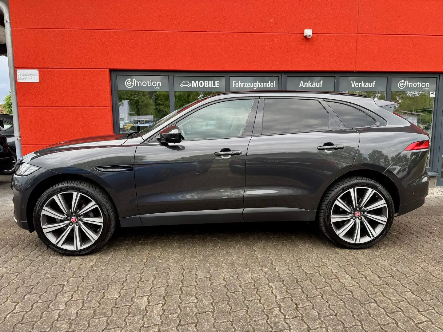 Jaguar F-Pace Prestige AWD*Pano*Leder*Kamera*AHK*Headup Grijs - 2