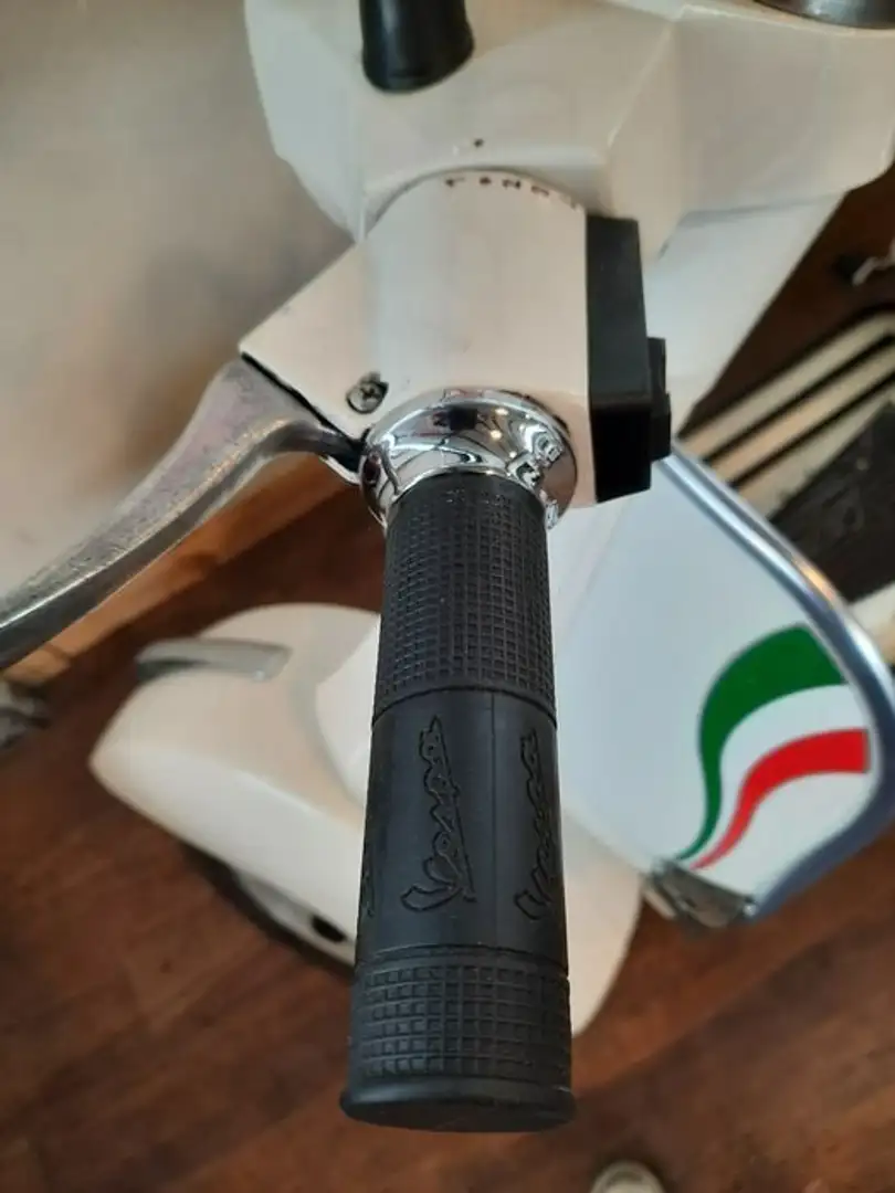 Vespa PX 150 Unità d'Italia,unico proprietario Bianco - 2