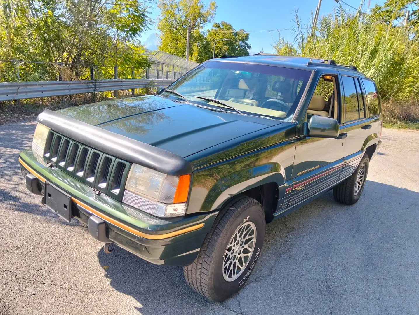 Jeep Grand Cherokee Grand Cherokee 5.2 V8 Orvis Edition Zelená - 2