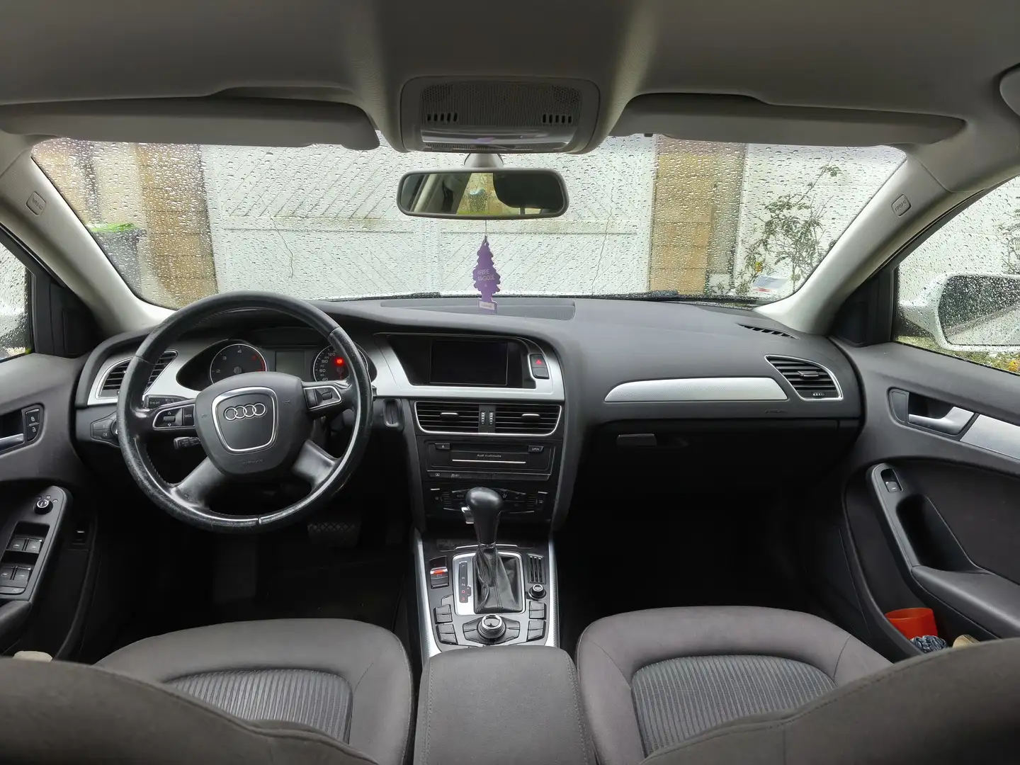 Audi A4 A4 2.0 TDI 143 DPF Business Line Multitronic A Blanc - 2