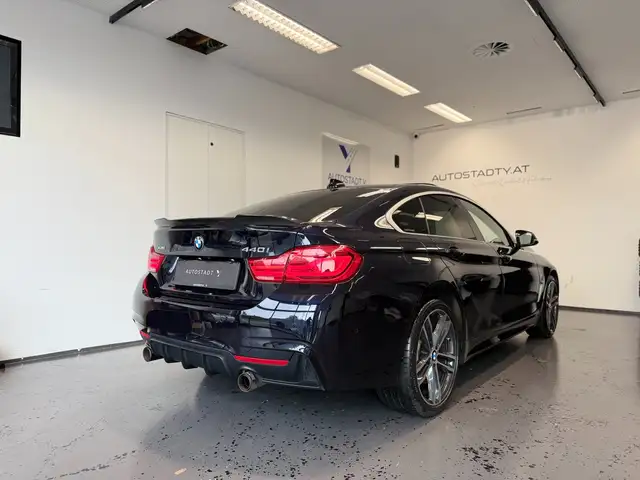 BMW M view 12