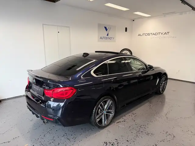 BMW M view 11