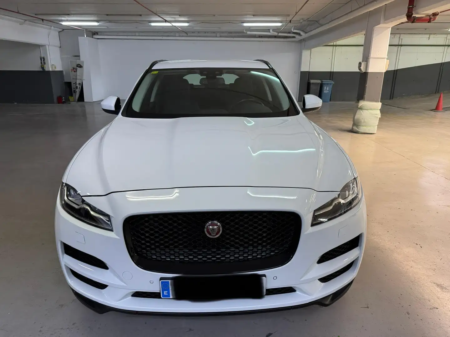 Jaguar F-Pace 20d Aut. Prestige - 1