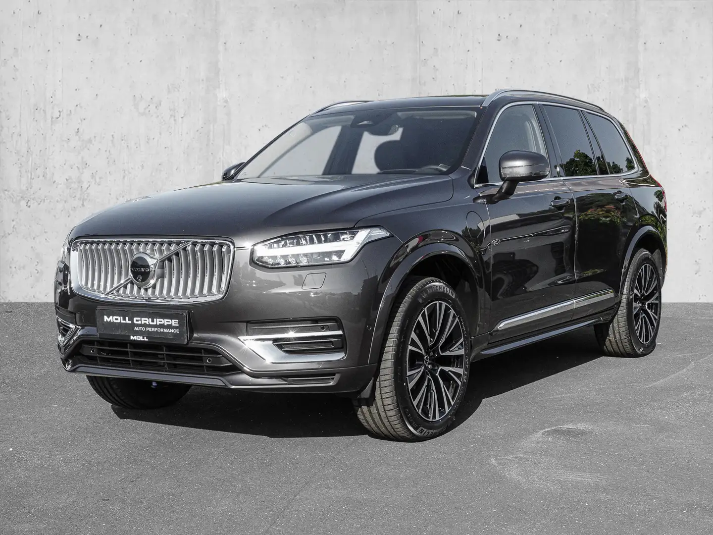 Volvo XC90 T8 AWD Plus Bright KEYLESS Grau - 2