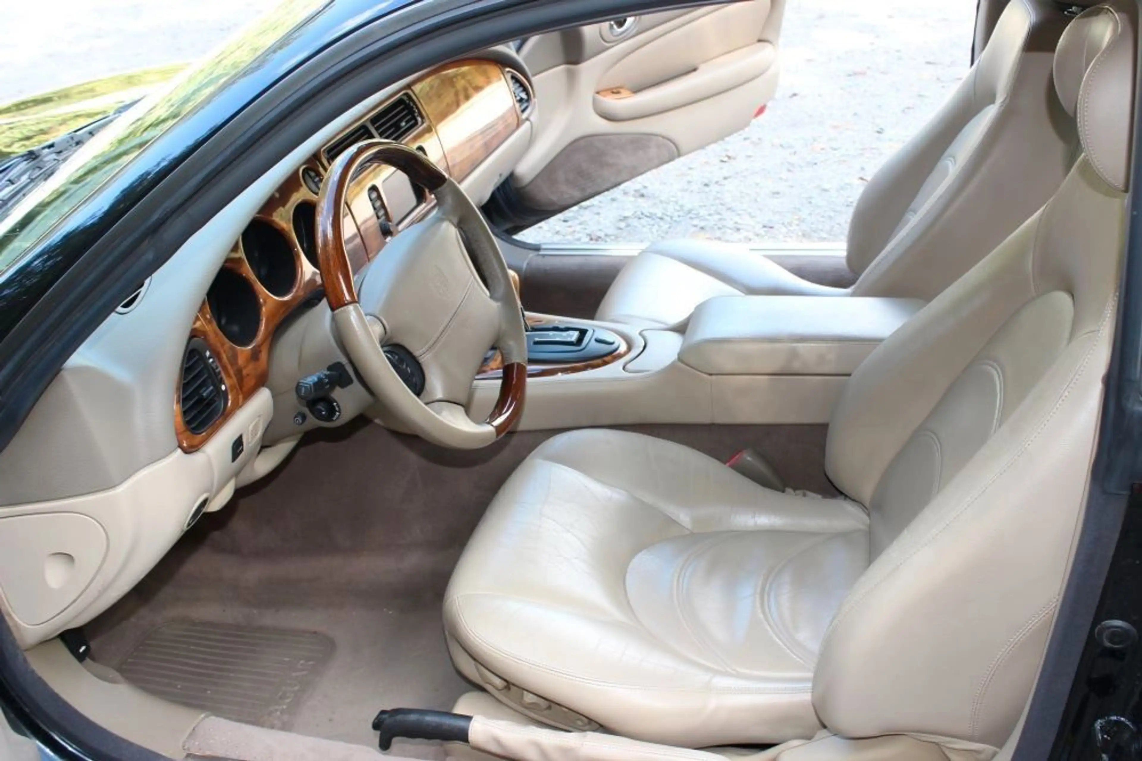 Jaguar XK 8 Coupe 3 Jahre Garantie — photo 8