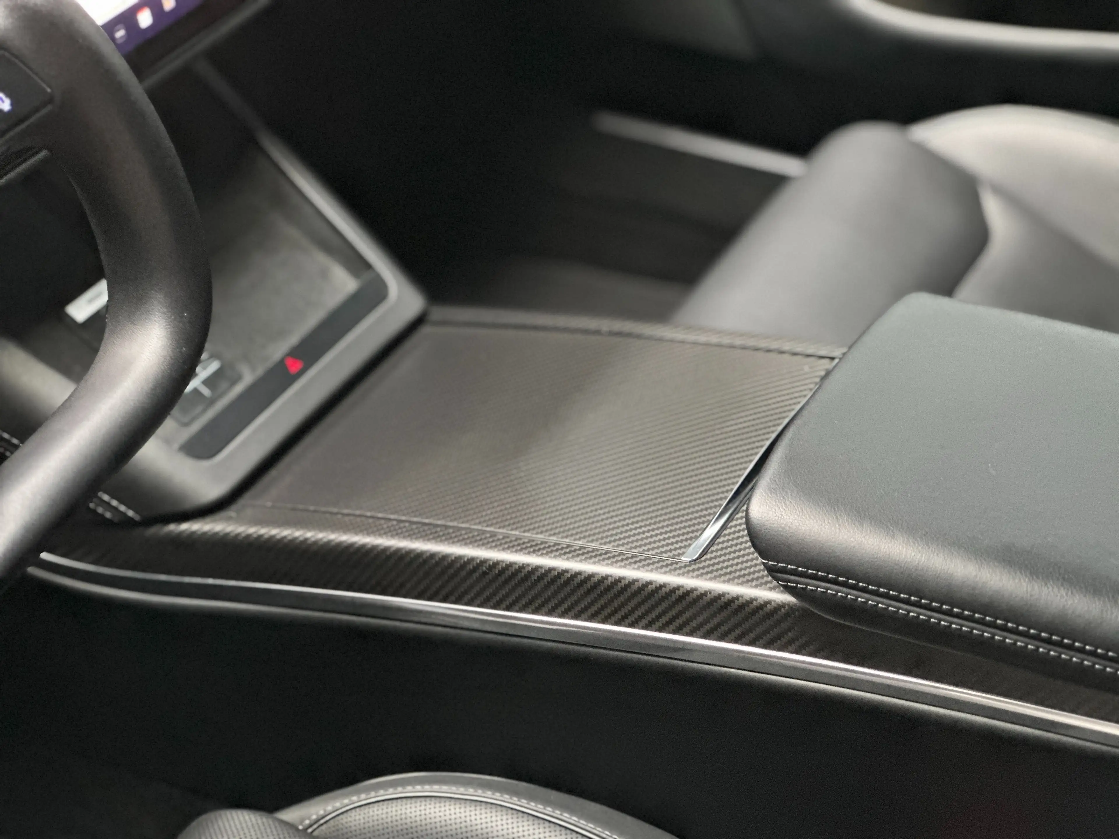 Tesla Model S PLAID - AP ACTIVE - SPOILER — photo 13
