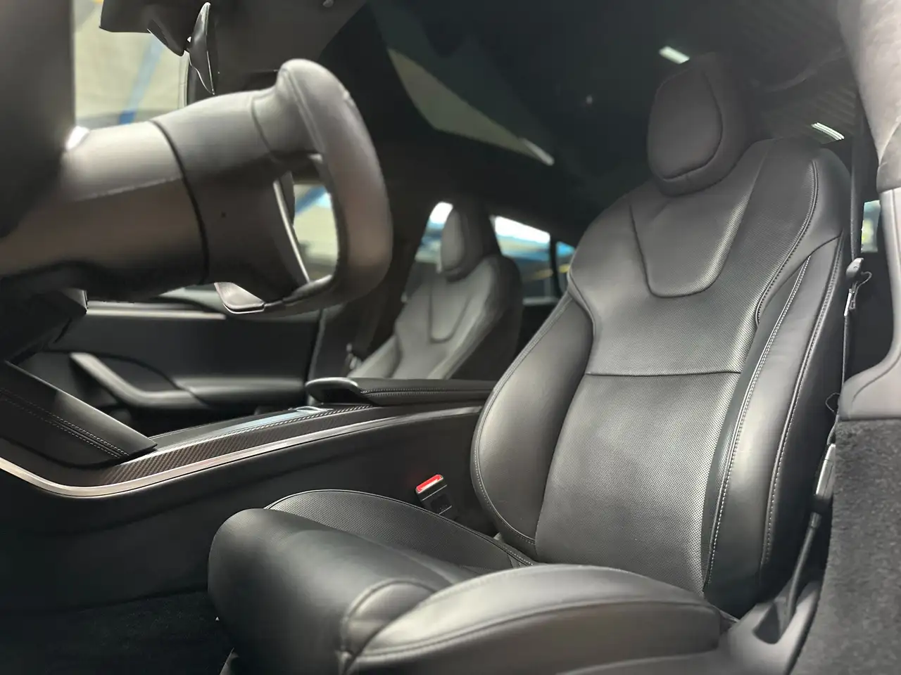Tesla Model S PLAID 1020 HP 0 to 100km/h in 2.1 SECONDS PREMIUM PERFORMANCE MODEL, миниатюра 15