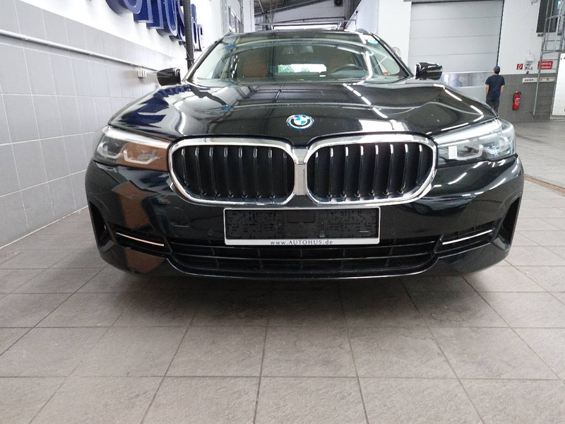 BMW 530 e Touring xDr Leder Navi LED LC prof. — photo 5
