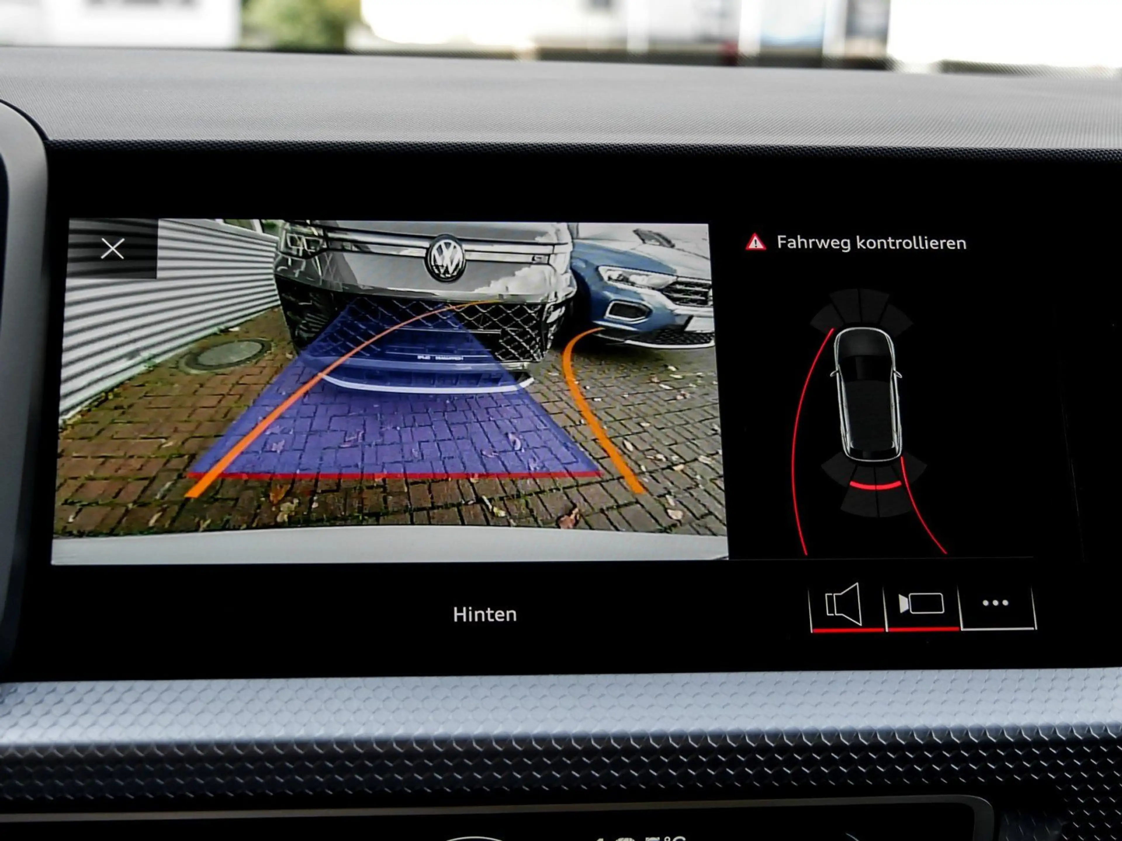 Audi A1 30 TFSI citycarver NAVI OPTIKPAKET SCHWARZ S- — photo 11