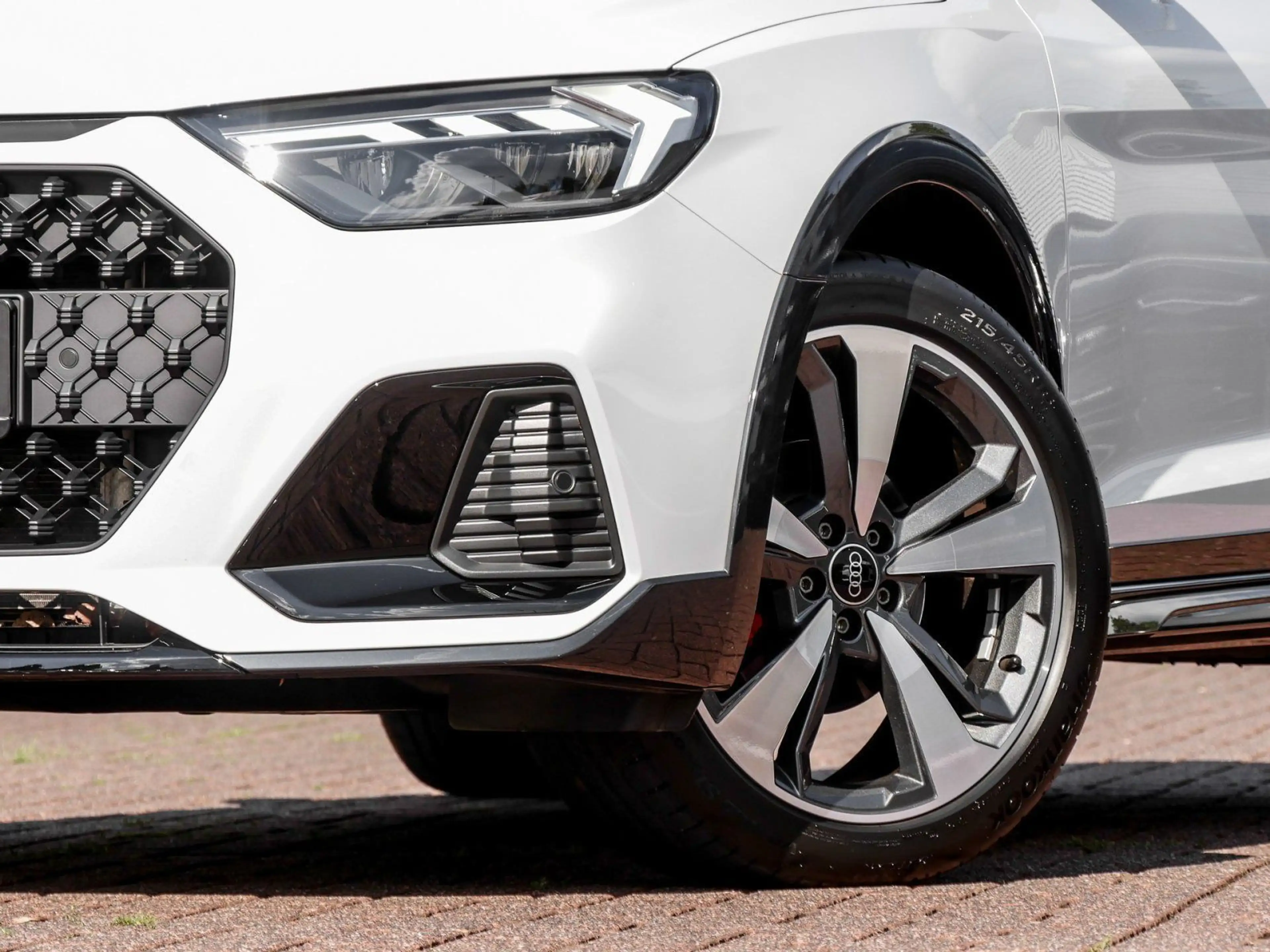 Audi A1 30 TFSI citycarver NAVI OPTIKPAKET SCHWARZ S- — photo 6