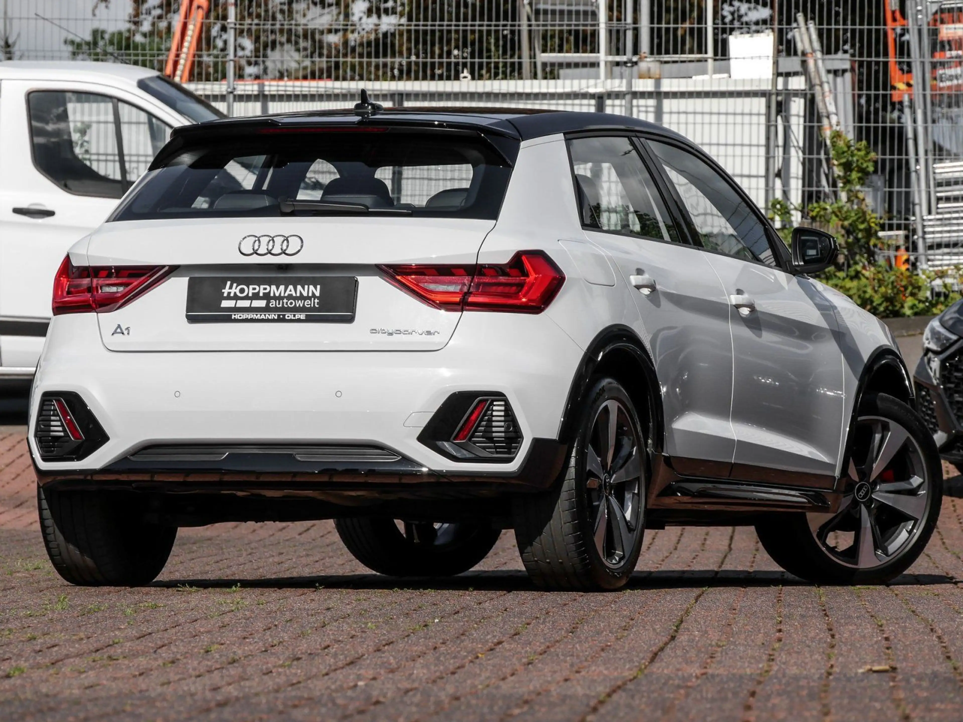 Audi A1 30 TFSI citycarver NAVI OPTIKPAKET SCHWARZ S- — photo 3