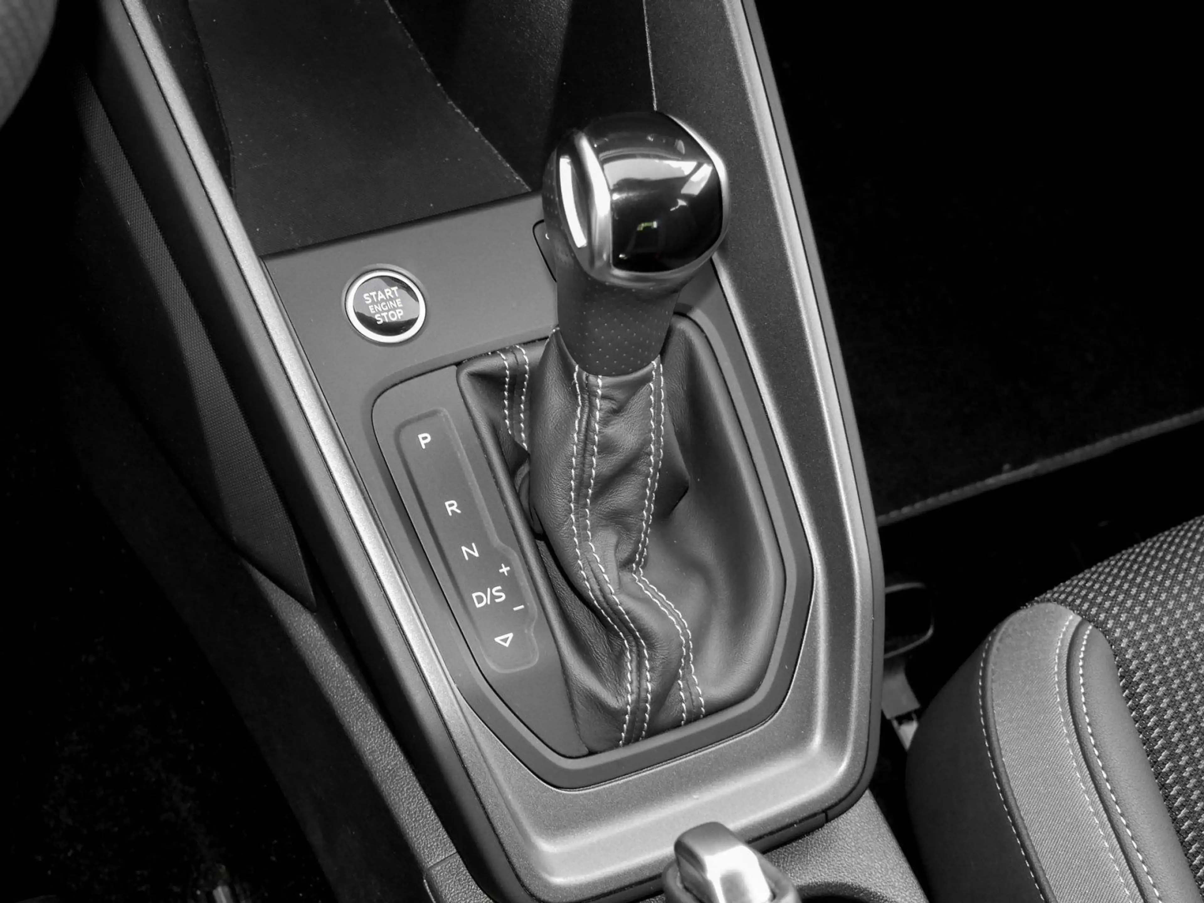 Audi A1 30 TFSI citycarver NAVI OPTIKPAKET SCHWARZ S- — photo 10