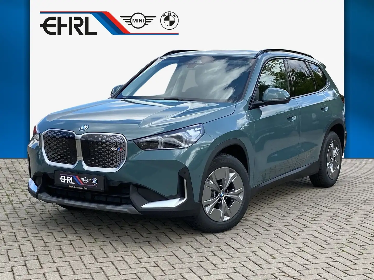 BMW iX1 eDrive20 ad.LED*RFK*Navi*17"LM* UPE: 52.590€ - 1