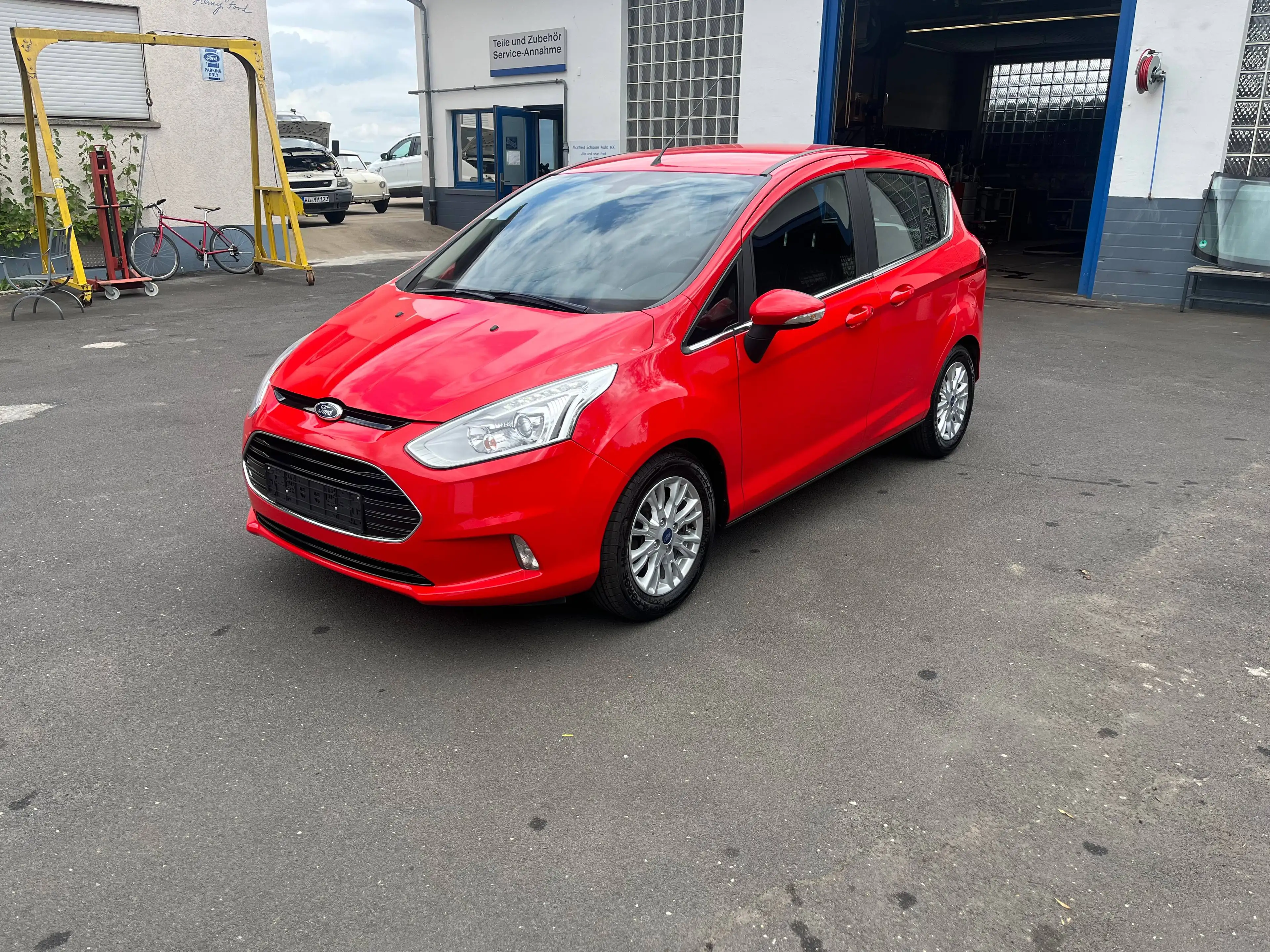 Ford B-Max Titanium