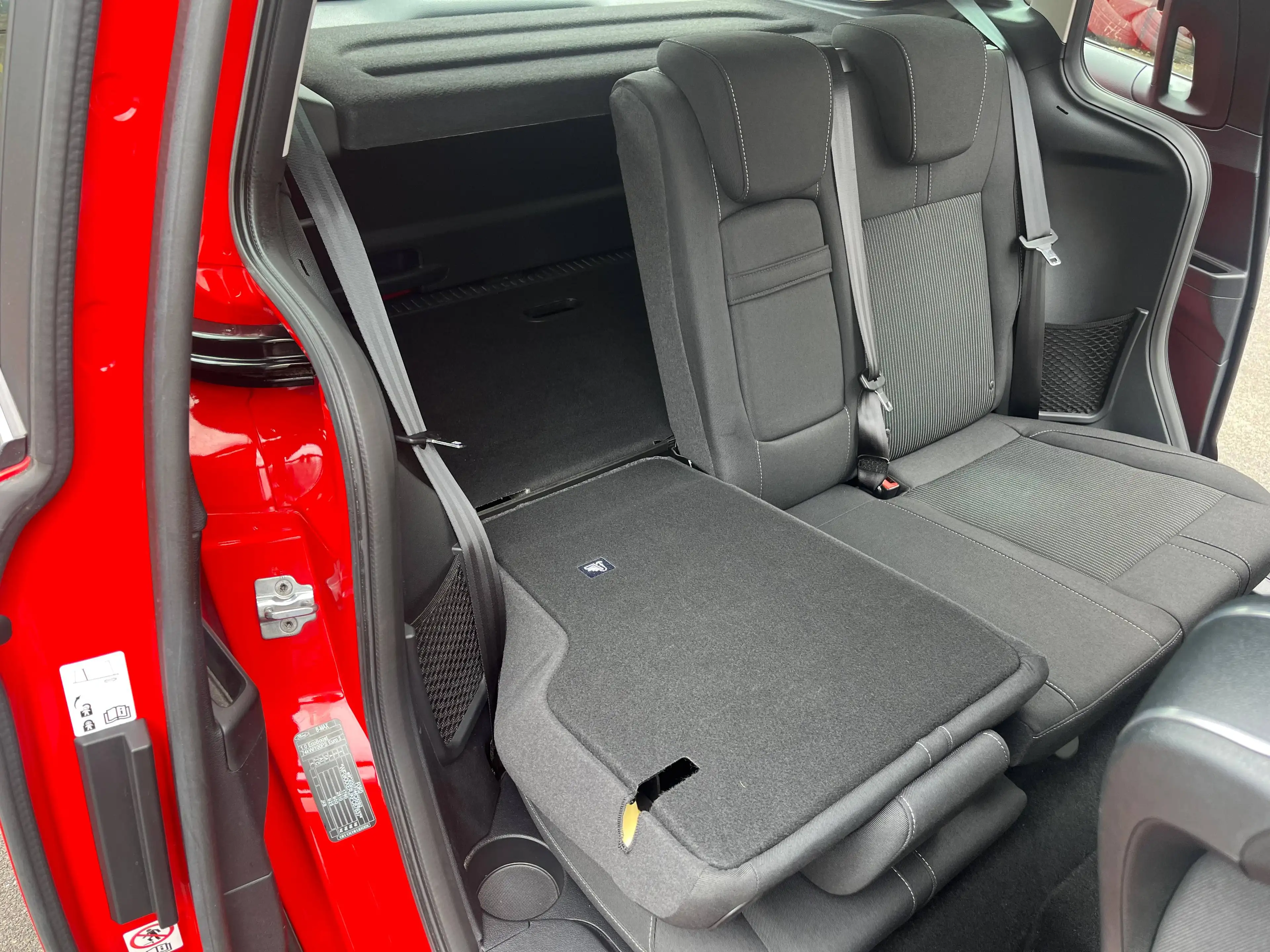 Ford B-Max Titanium — photo 13