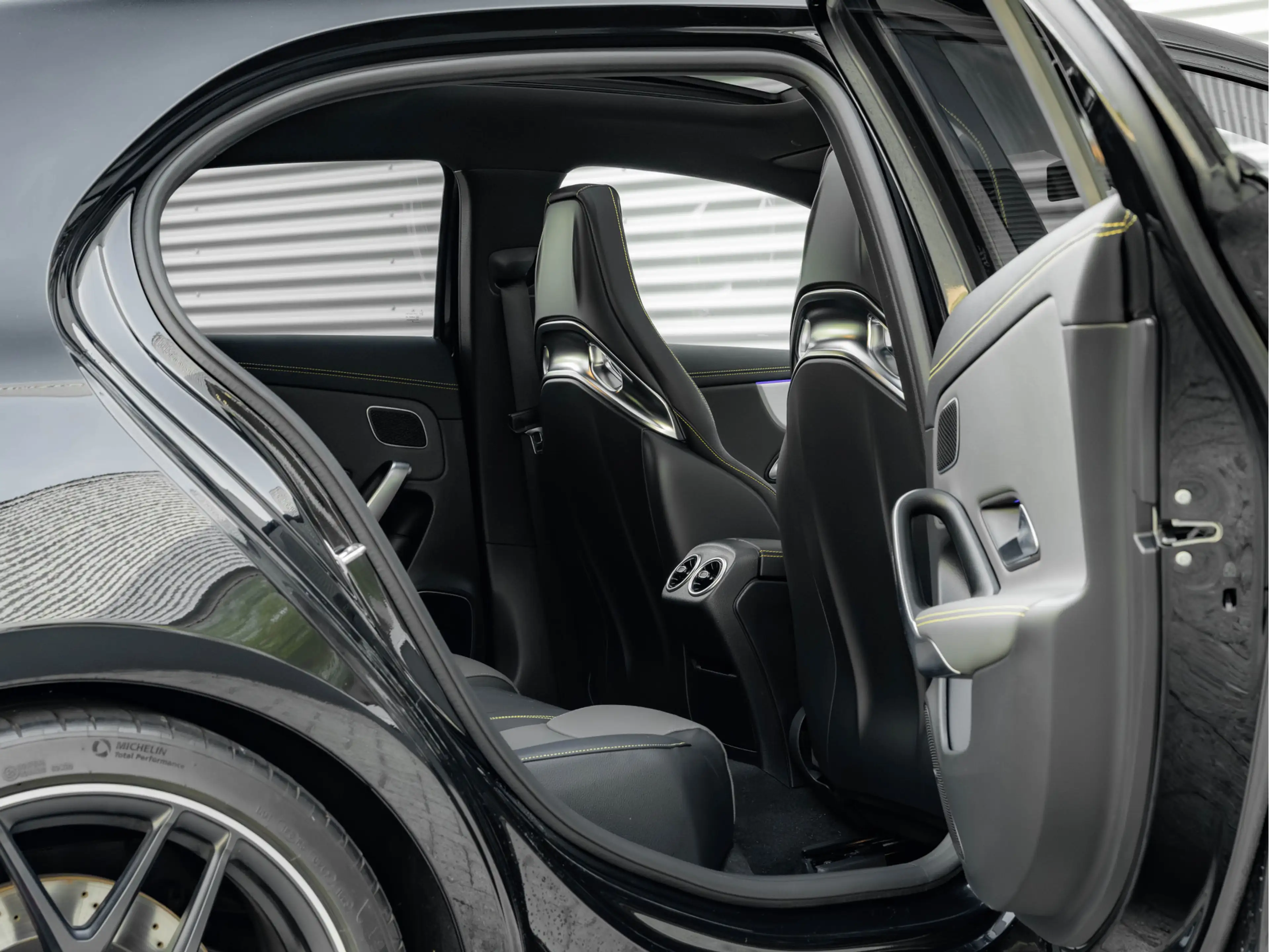 Mercedes-Benz A 45 AMG S 4MATIC+ - Pano - Schaalstoelen - Milltek Uitlaat — photo 33
