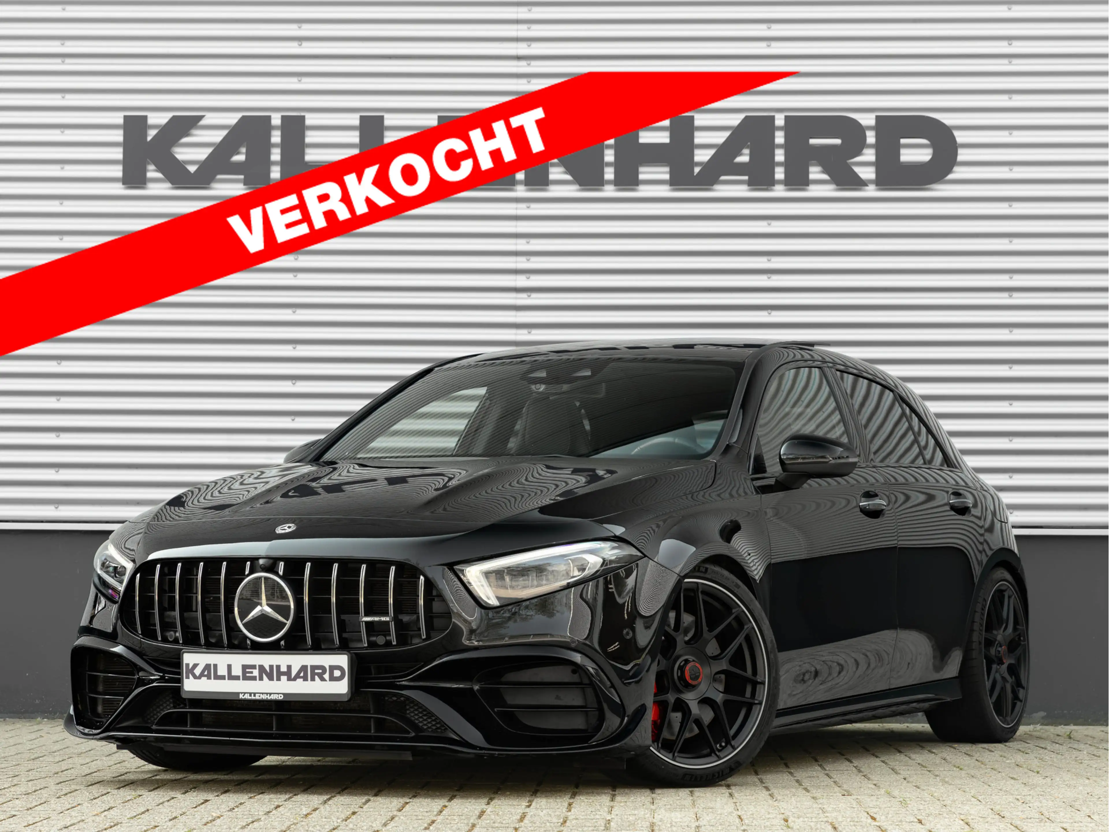Mercedes-Benz A 45 AMG S 4MATIC+ - Pano - Schaalstoelen - Milltek Uitlaat
