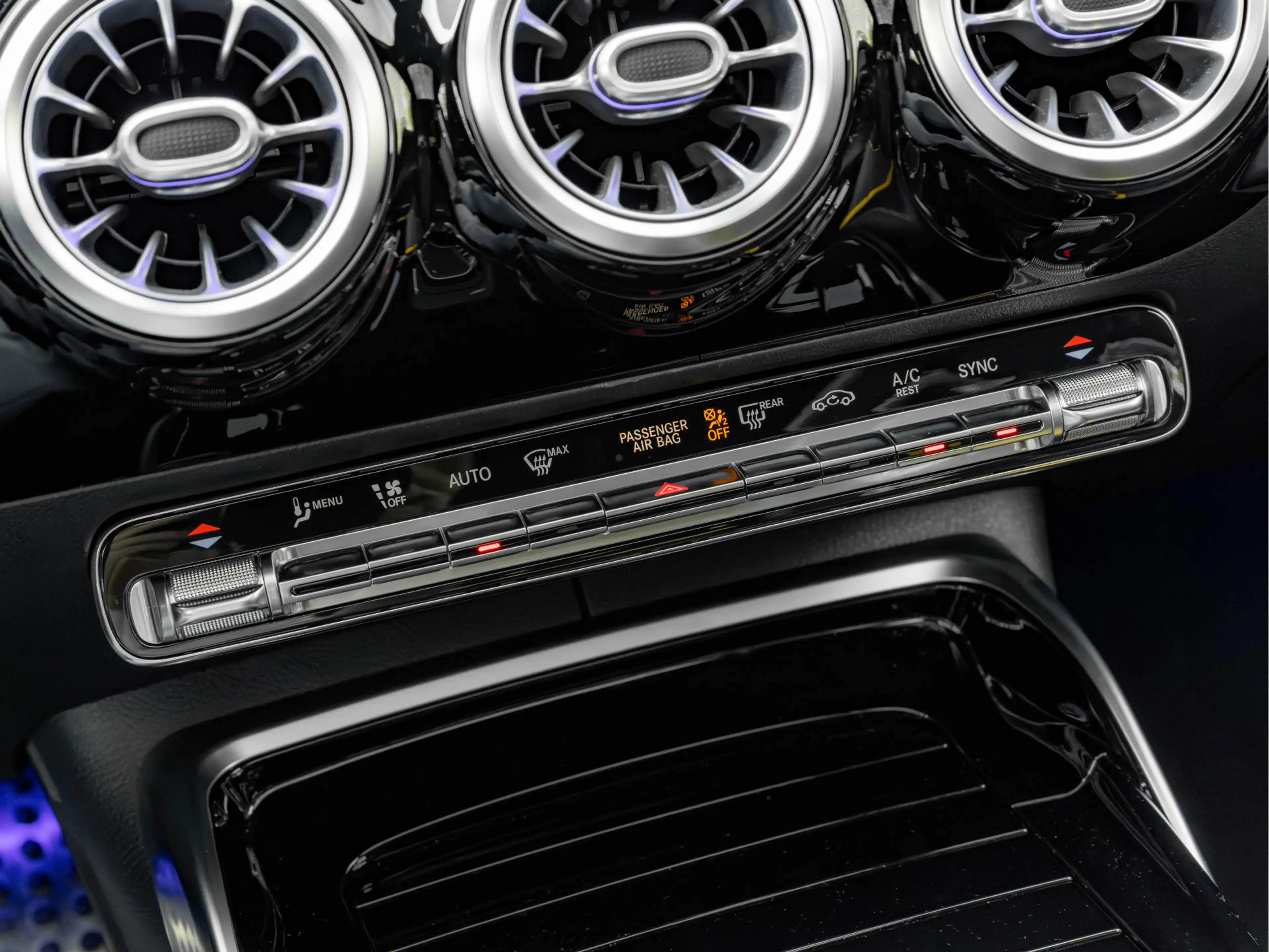 Mercedes-Benz A 45 AMG S 4MATIC+ - Pano - Schaalstoelen - Milltek Uitlaat — photo 45