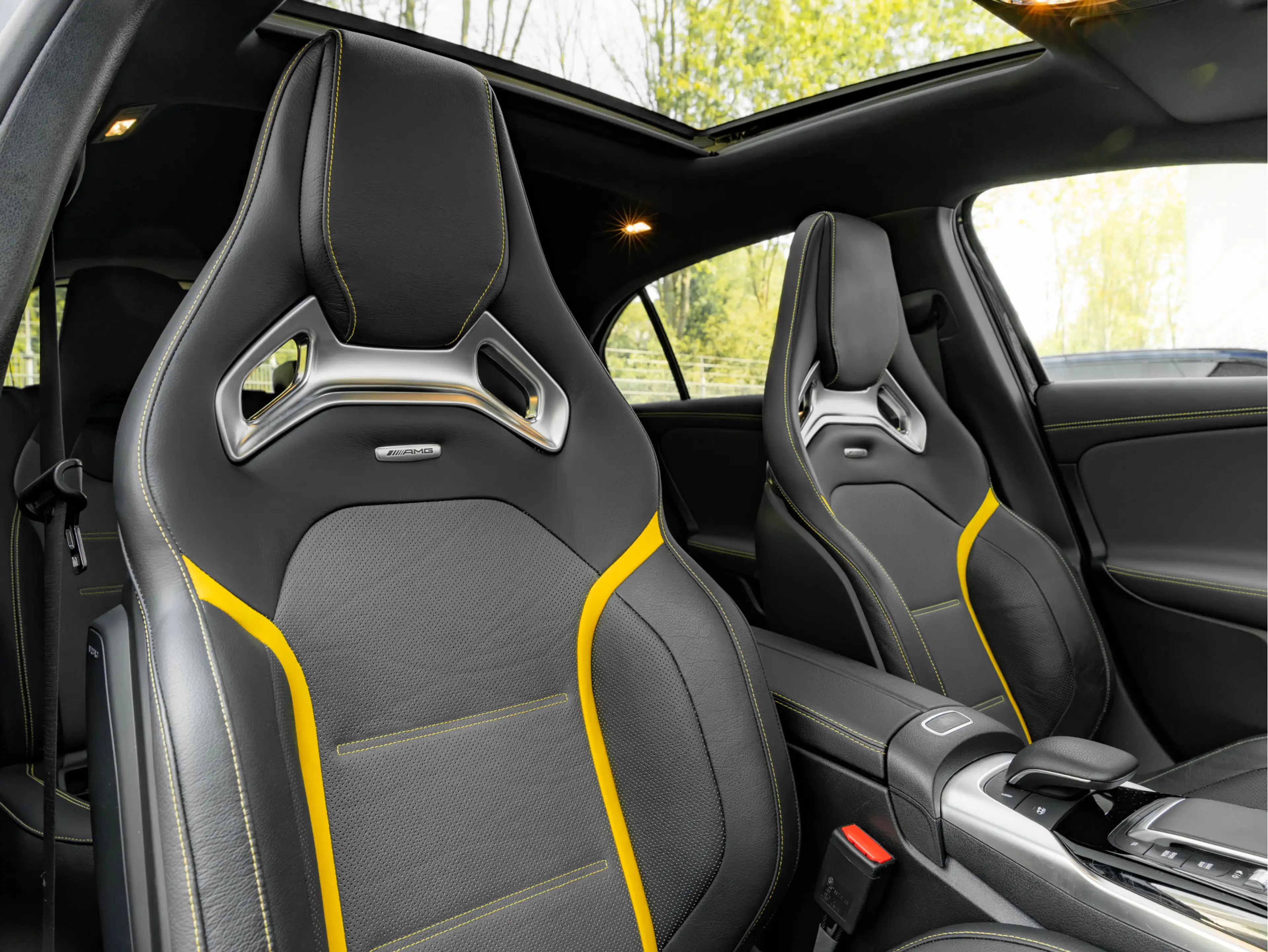 Mercedes-Benz A 45 AMG S 4MATIC+ - Pano - Schaalstoelen - Milltek Uitlaat — photo 25