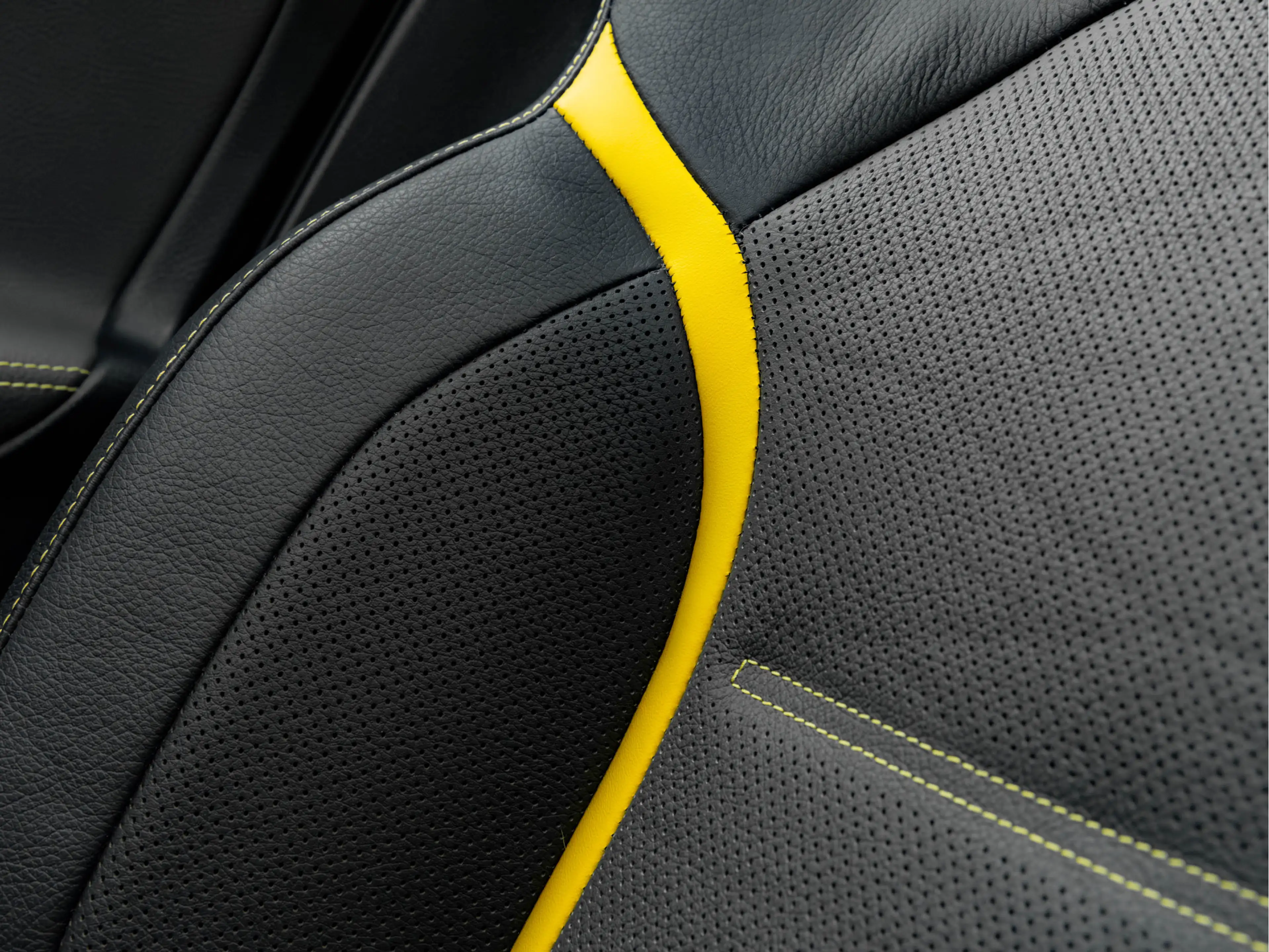 Mercedes-Benz A 45 AMG S 4MATIC+ - Pano - Schaalstoelen - Milltek Uitlaat — photo 26