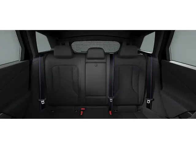 BMW X3 view 6