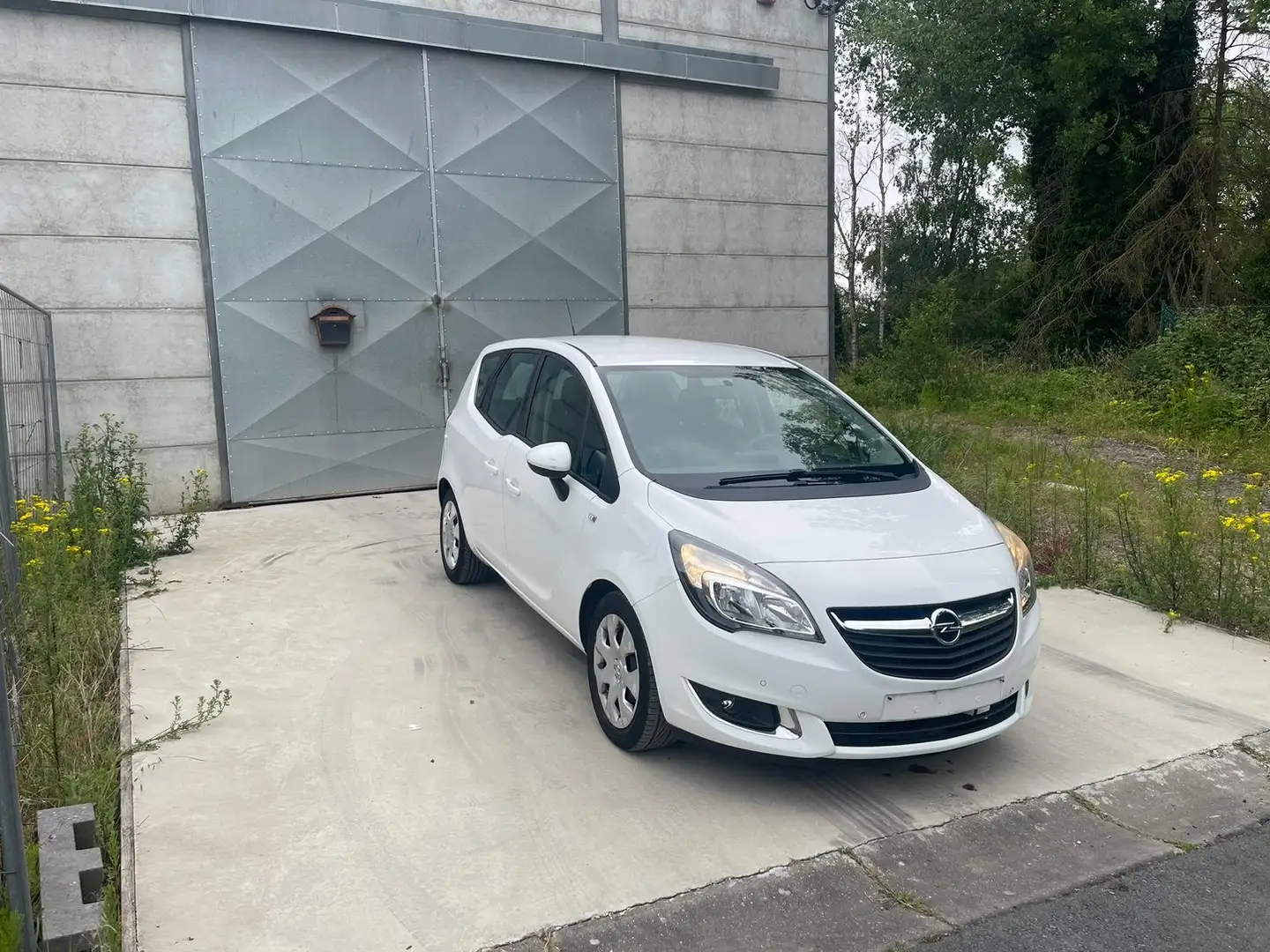Opel Meriva 1.4i ecoFLEX Black Edition Start/Stop euro 6 - 2