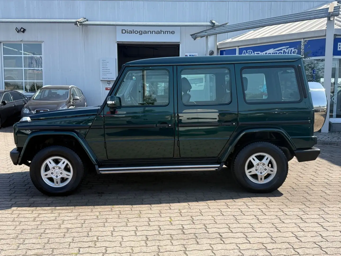 Mercedes-Benz G 270 Andraditgrün Standhzg. Vollleder NAVI AHK Grün - 2