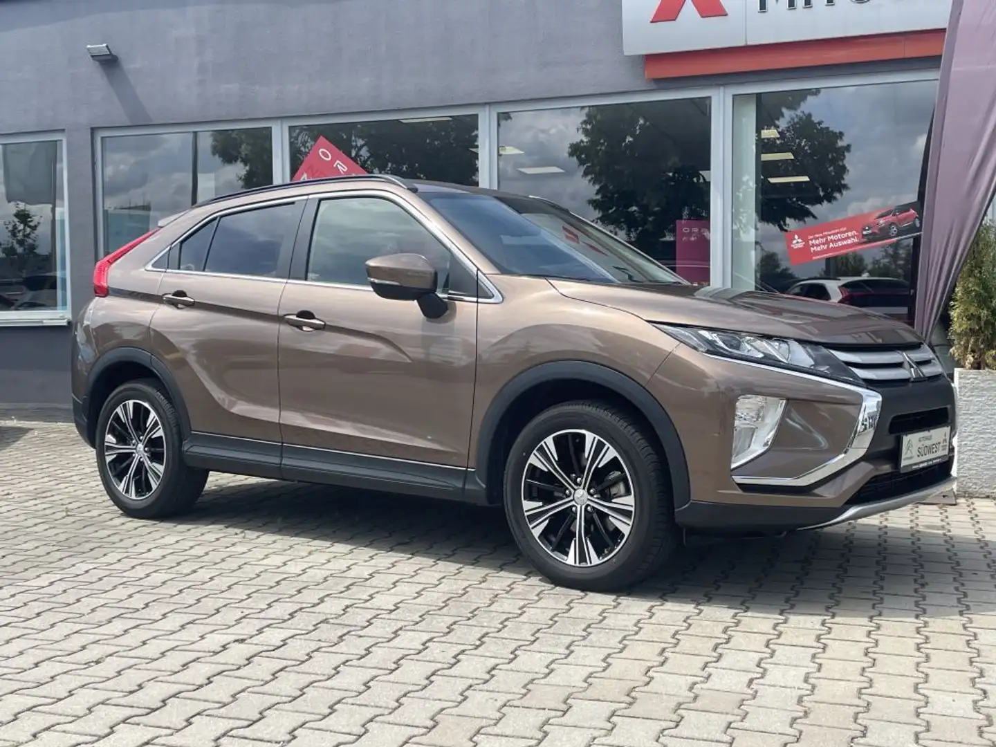 Mitsubishi Eclipse Cross 1.5 T-MIVEC (ClearTec) CVT 2WD Act Brown - 1