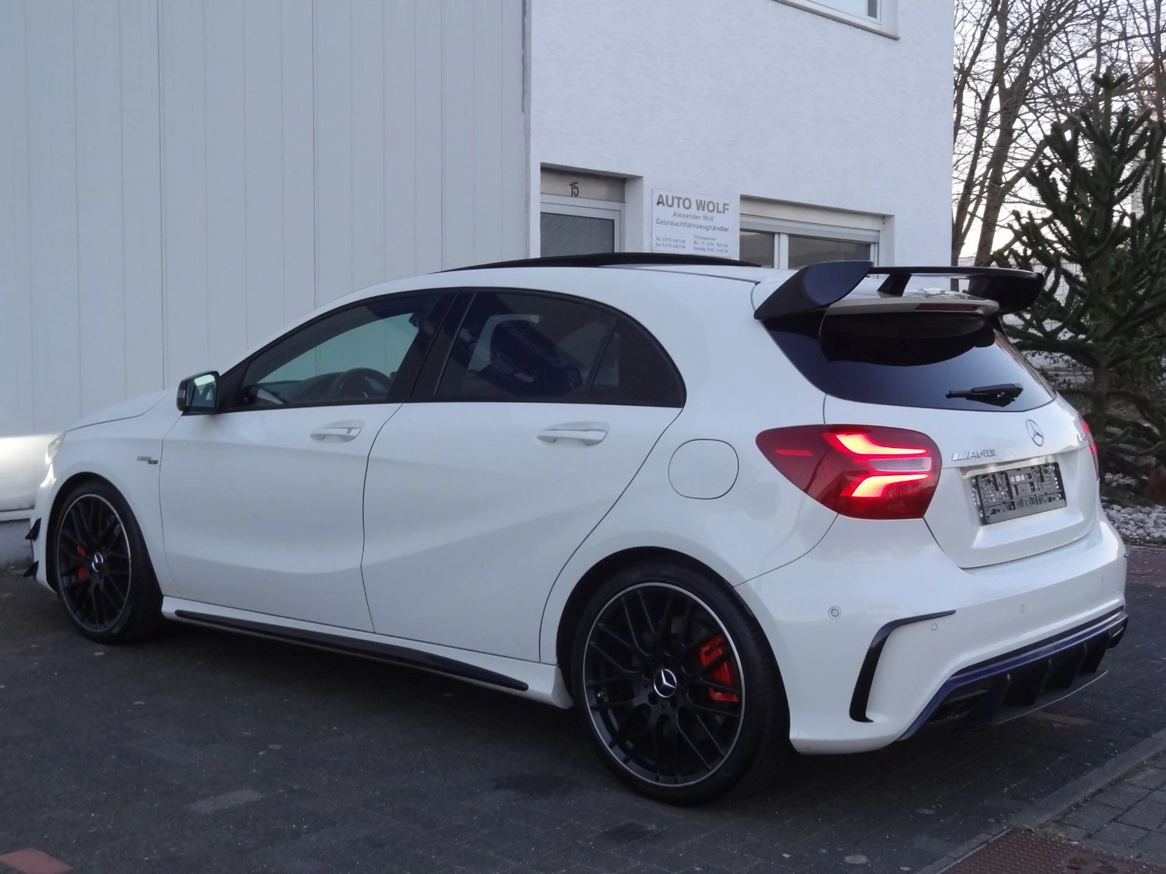 Mercedes-Benz A 45 AMG 4Matic — photo 6